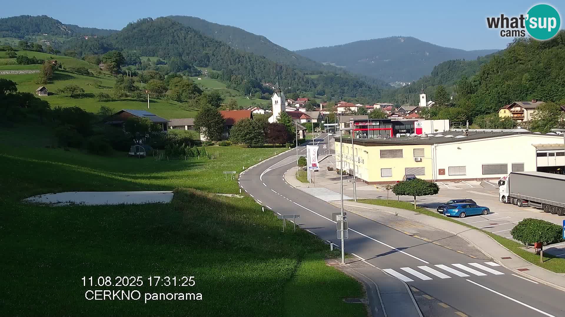 Cerkno entrada a la ciudad Webcam en vivo