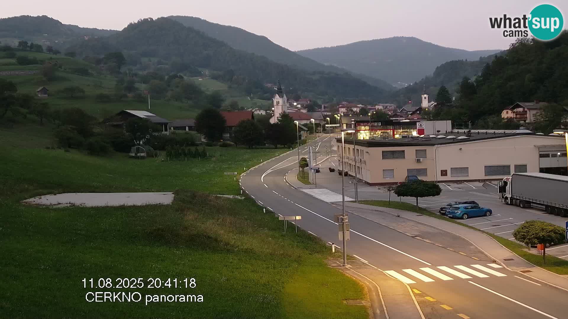 Cerkno entrada a la ciudad Webcam en vivo