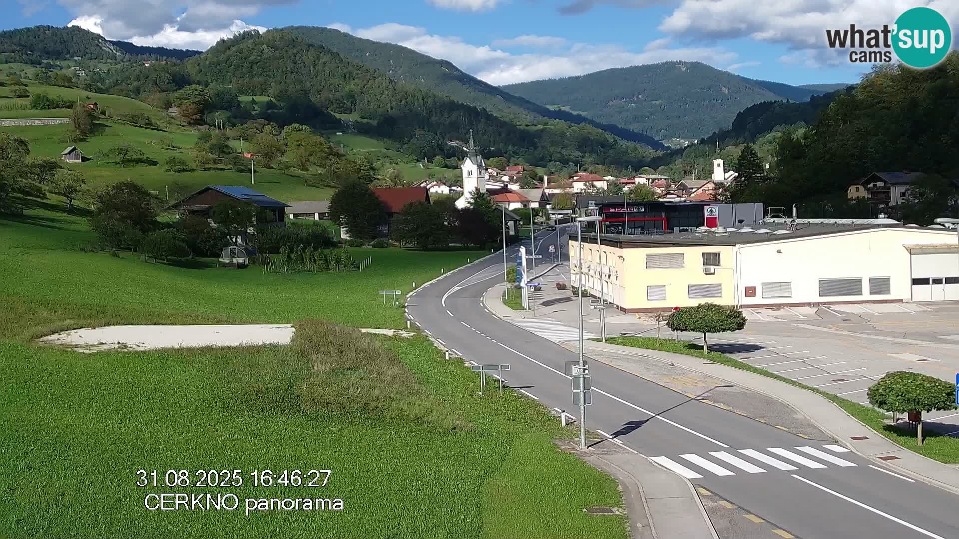 Webcam en direct – Entrée de la ville de Cerkno