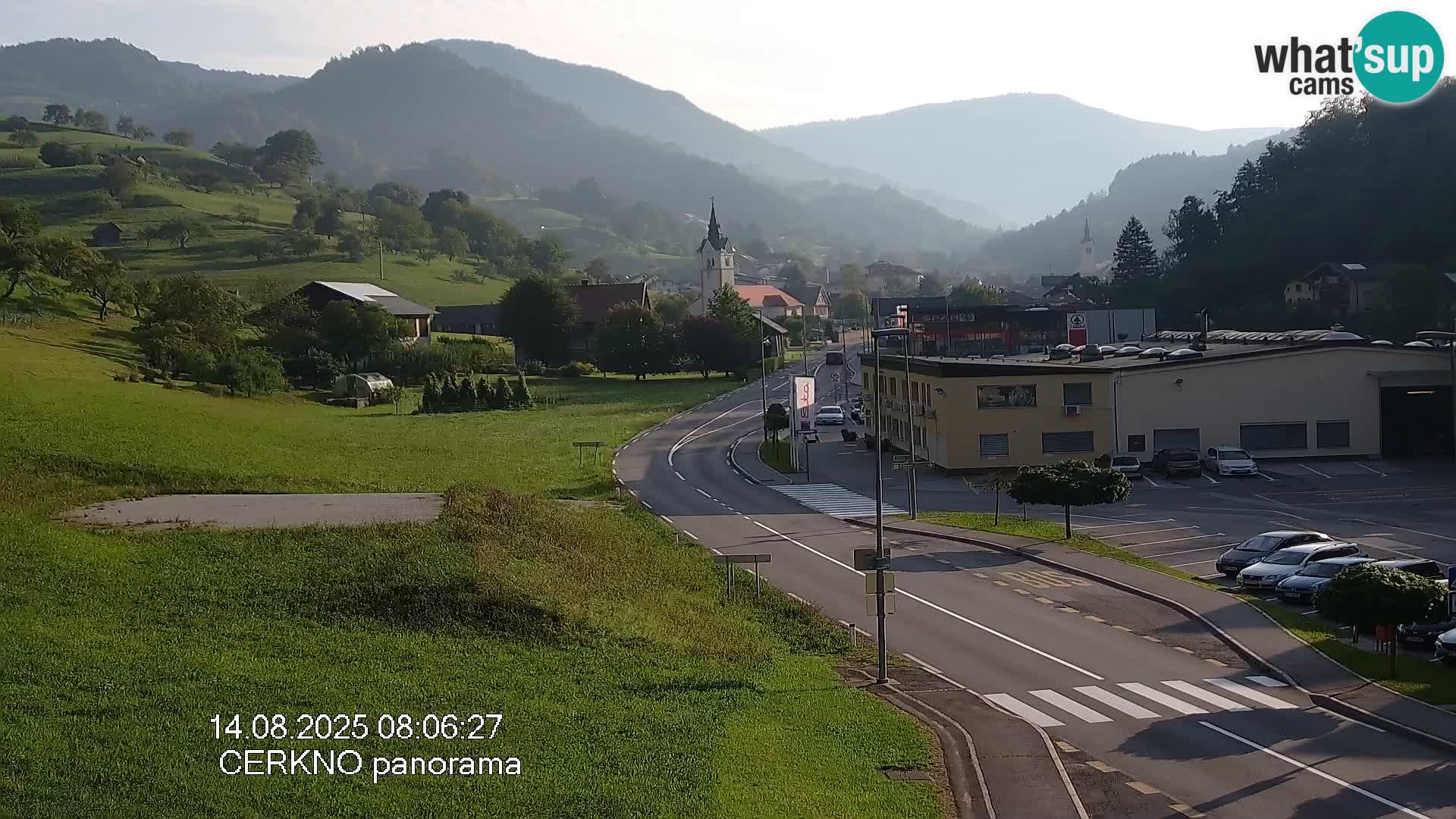 Webcam en direct – Entrée de la ville de Cerkno