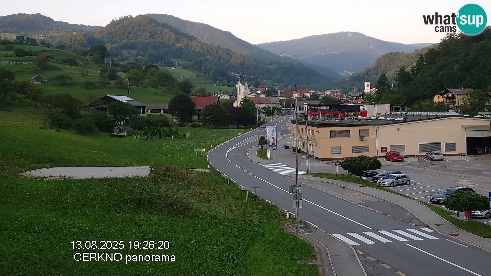 Cerkno entrada a la ciudad Webcam en vivo