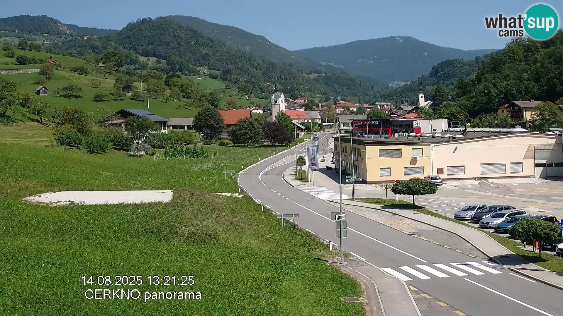 Webcam en direct – Entrée de la ville de Cerkno