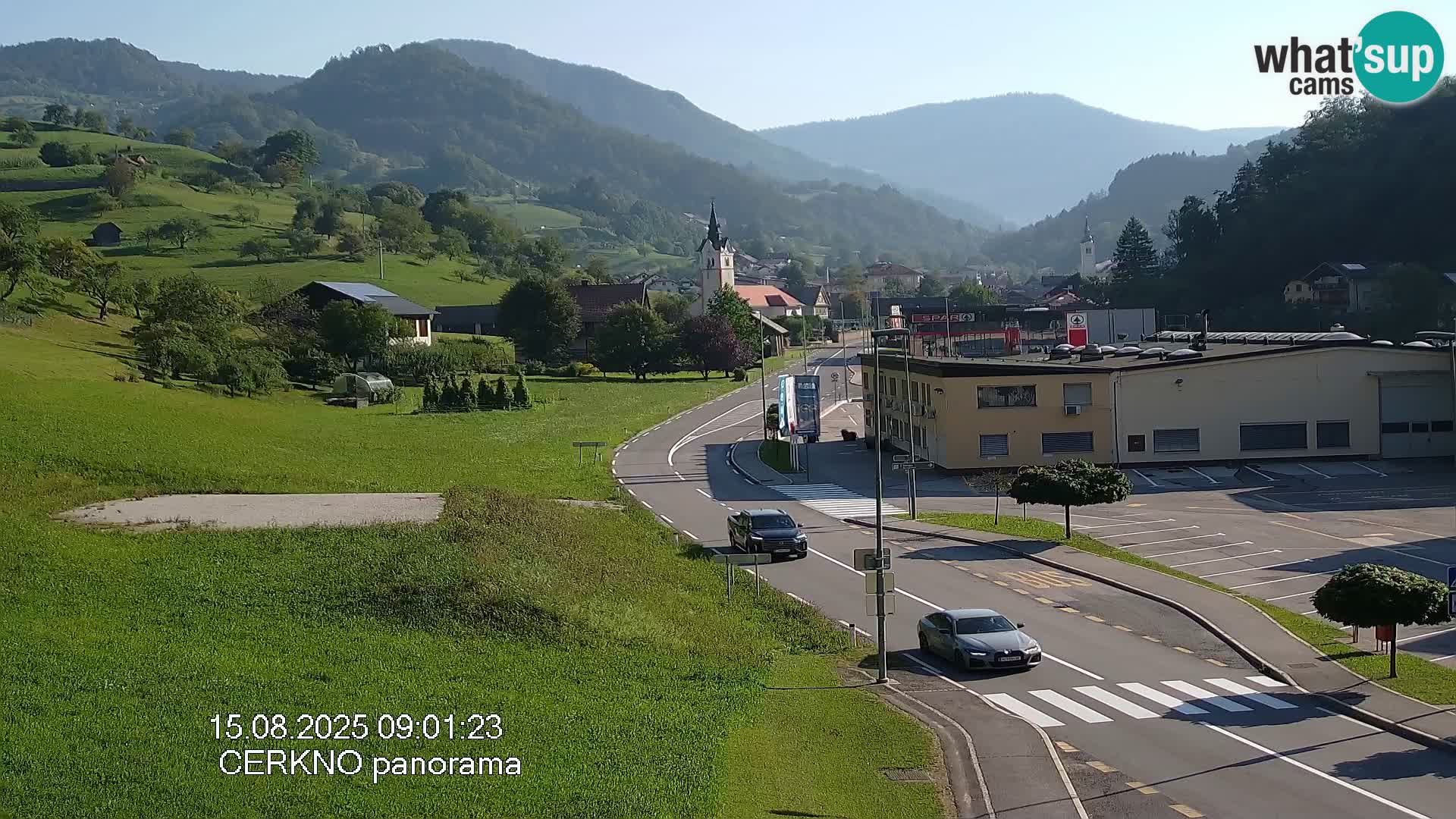 Webcam en direct – Entrée de la ville de Cerkno