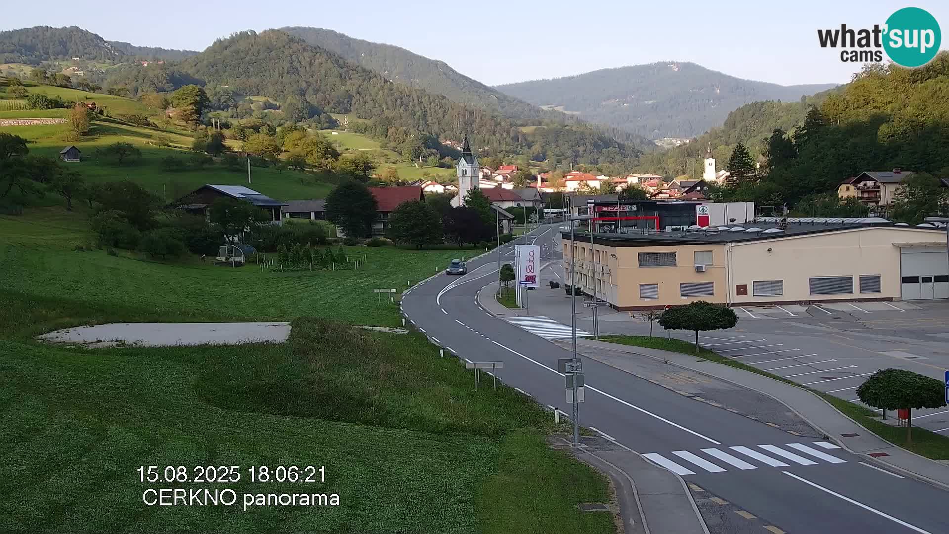 Cerkno entrada a la ciudad Webcam en vivo