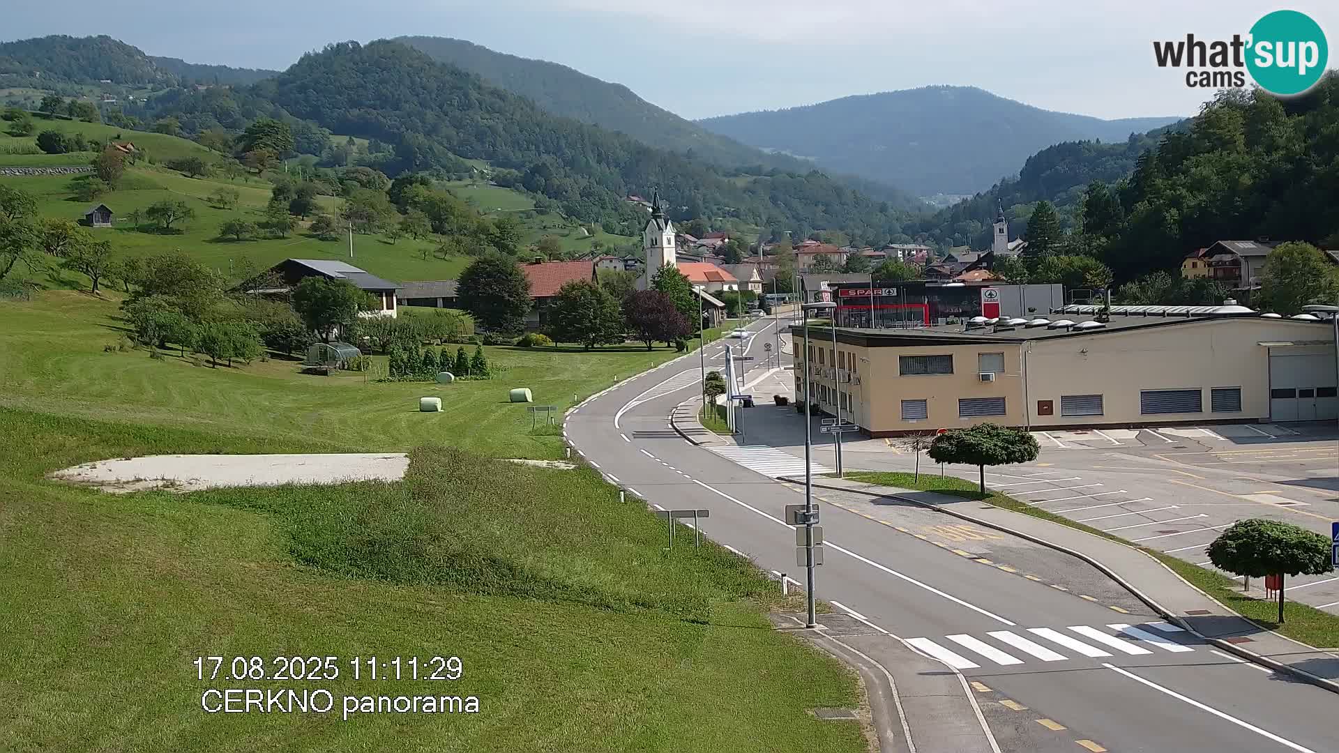 Cerkno entrada a la ciudad Webcam en vivo
