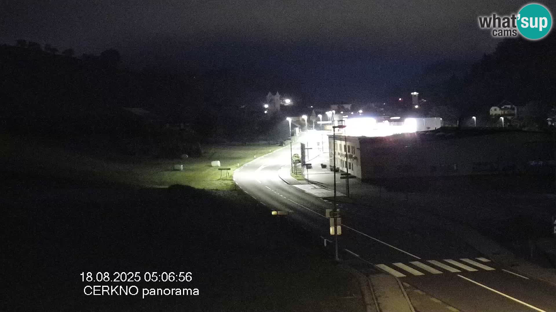 Webcam en direct – Entrée de la ville de Cerkno