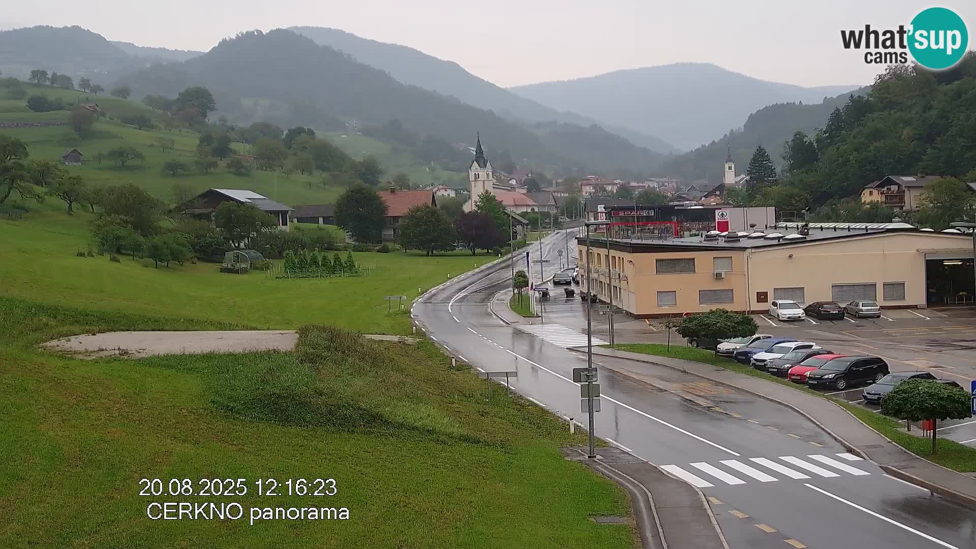 Cerkno entrada a la ciudad Webcam en vivo