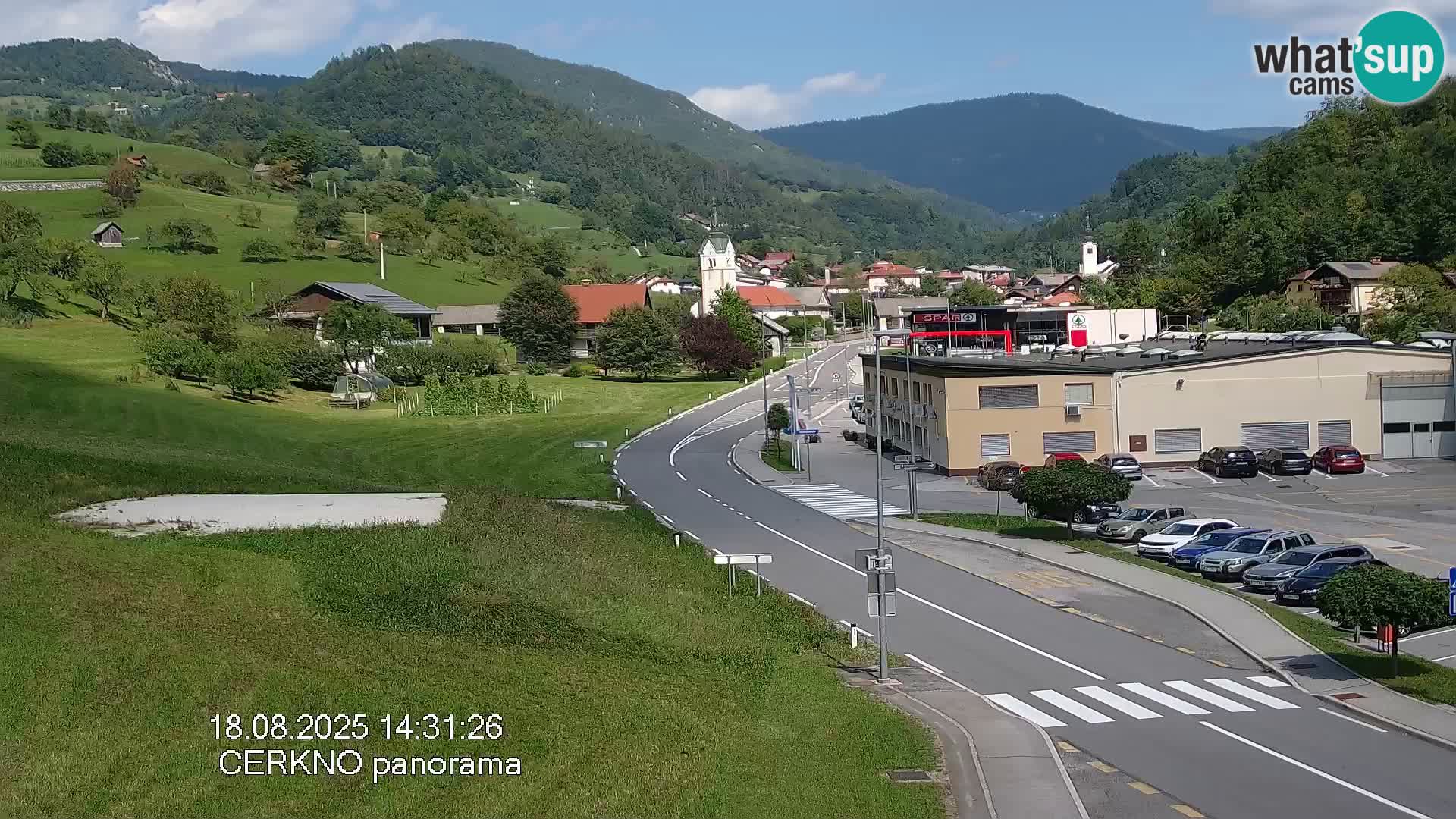 Cerkno entrada a la ciudad Webcam en vivo