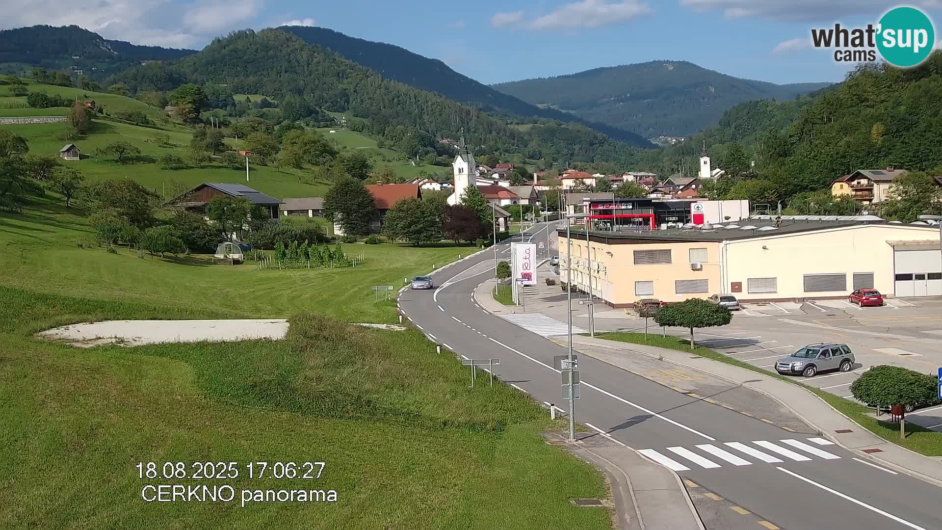 Cerkno entrada a la ciudad Webcam en vivo