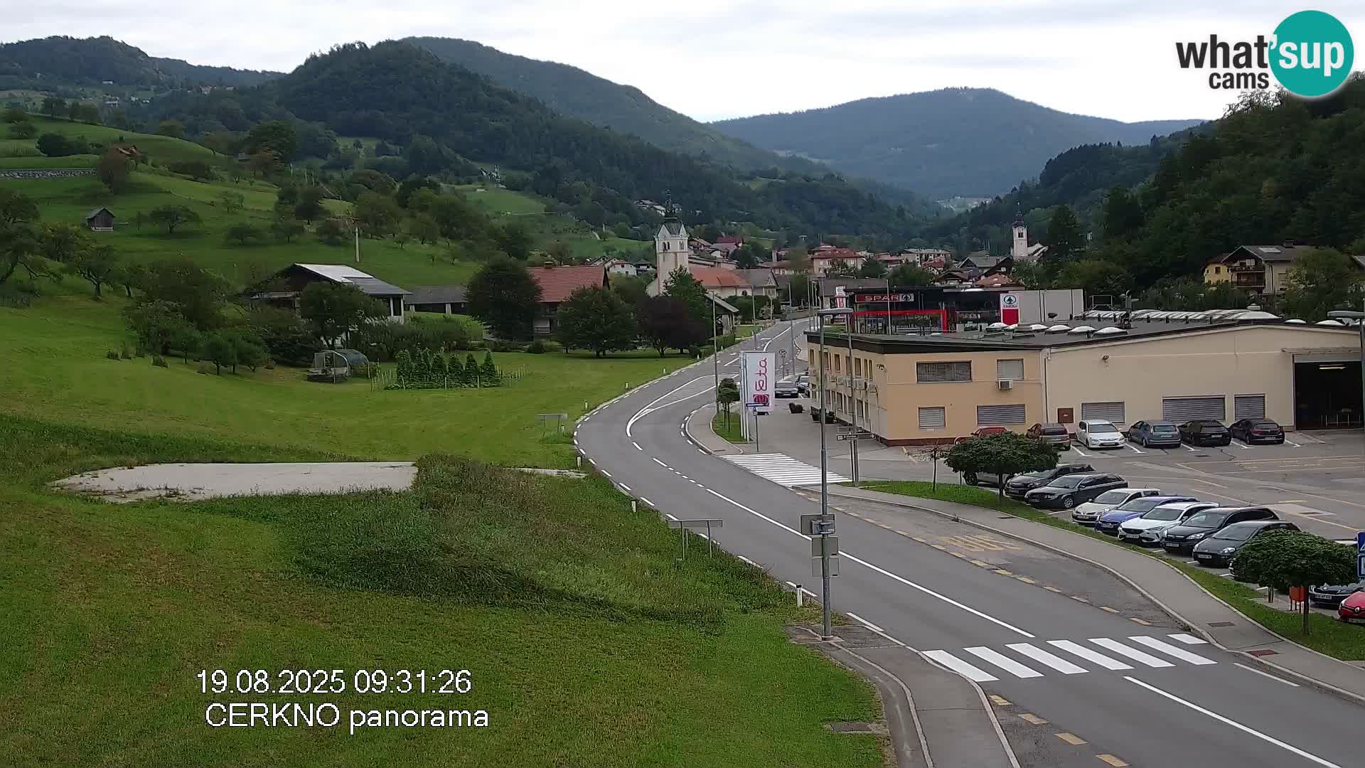 Webcam en direct – Entrée de la ville de Cerkno