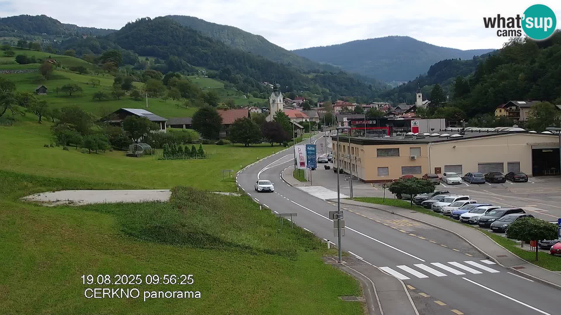 Webcam en direct – Entrée de la ville de Cerkno