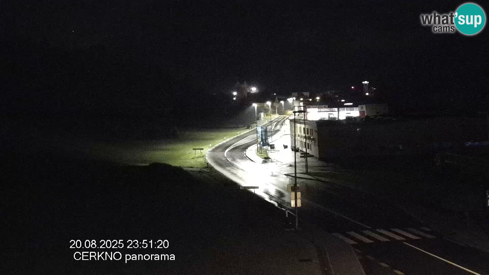Webcam en direct – Entrée de la ville de Cerkno