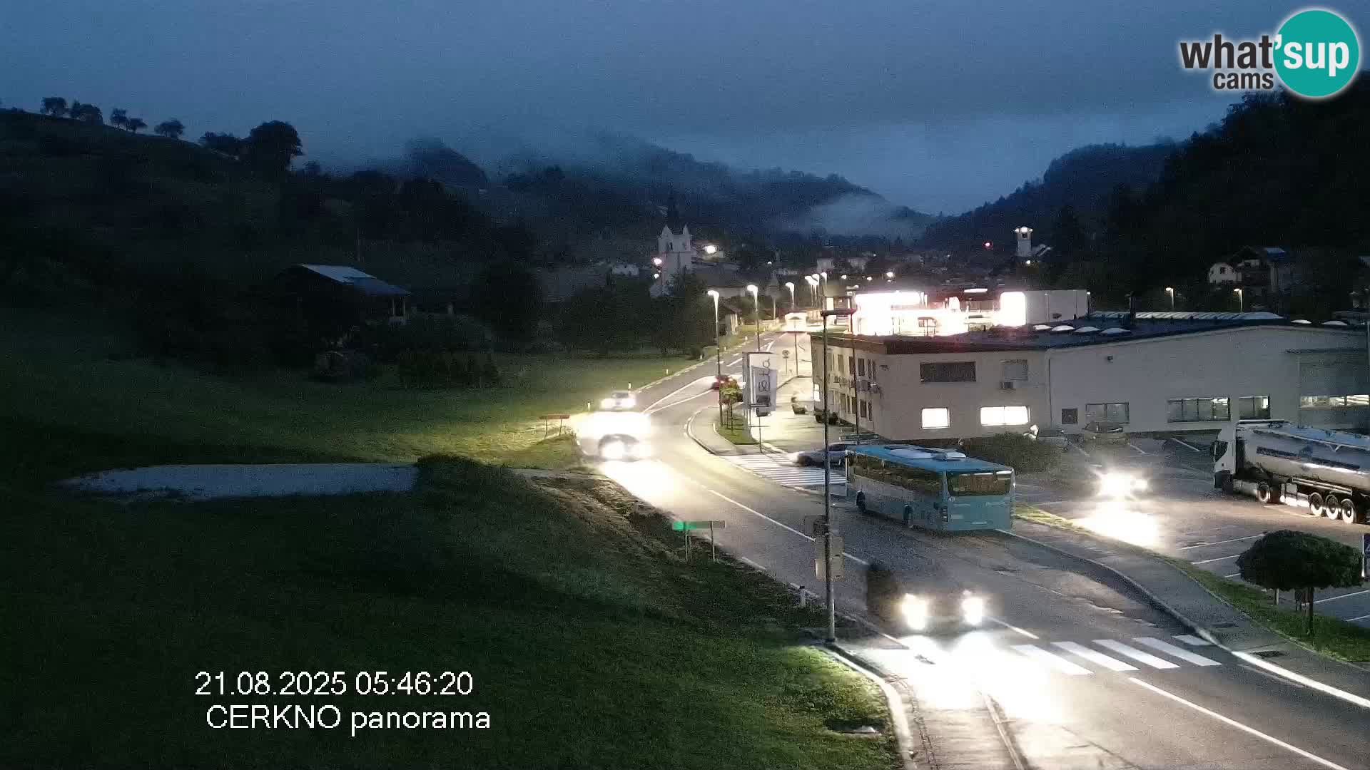 Cerkno entrada a la ciudad Webcam en vivo