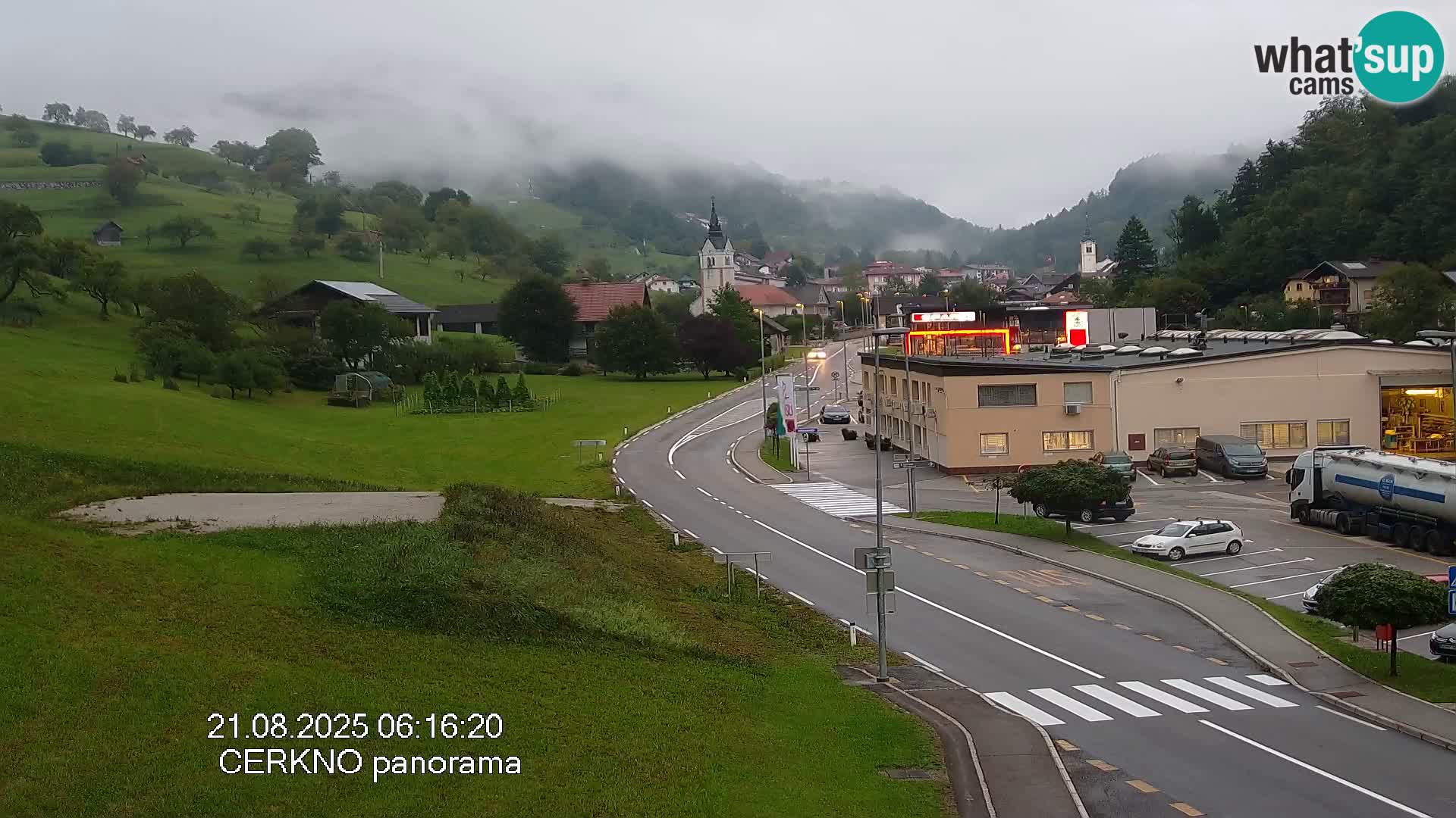 Cerkno entrada a la ciudad Webcam en vivo