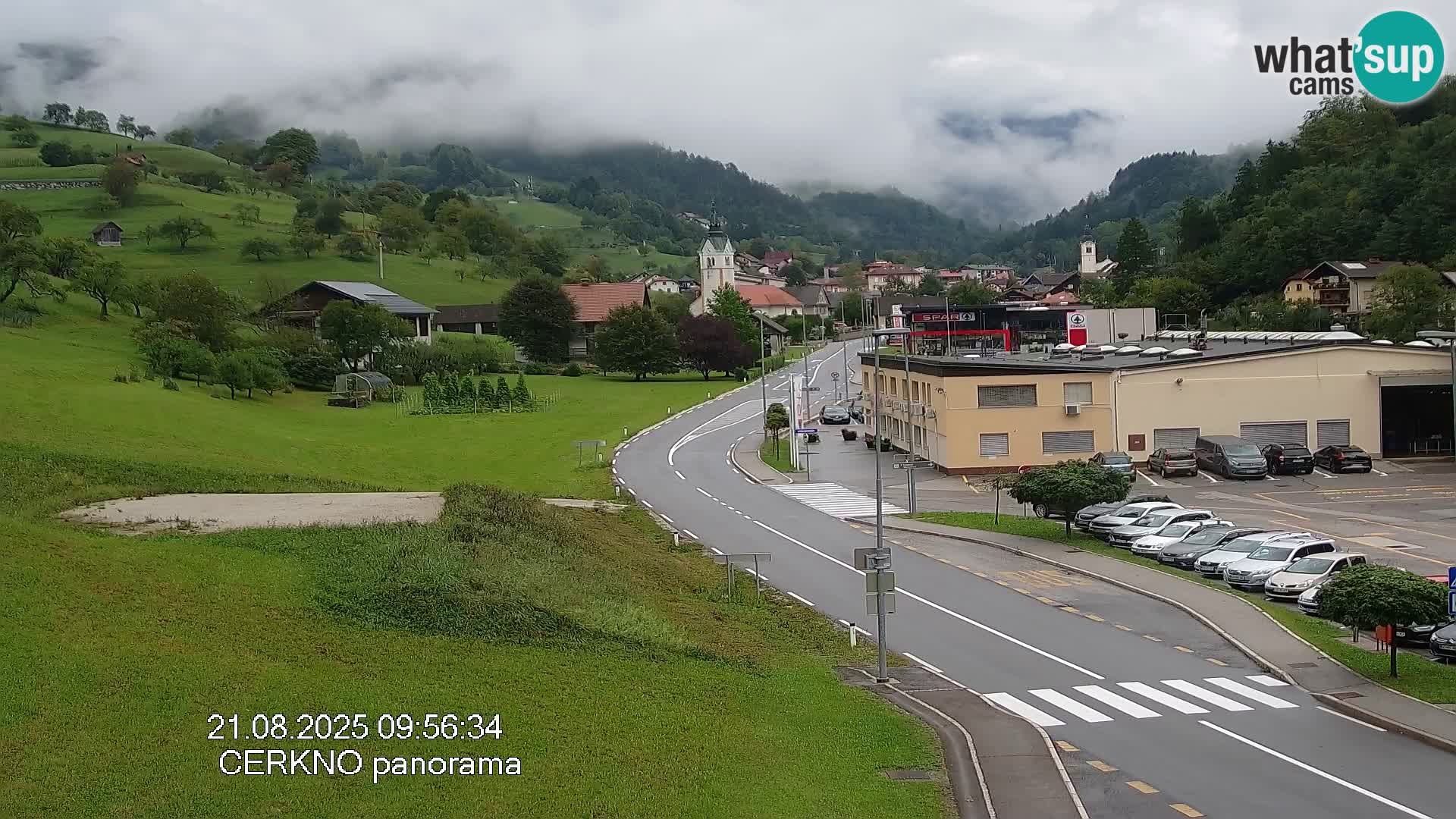 Cerkno entrada a la ciudad Webcam en vivo