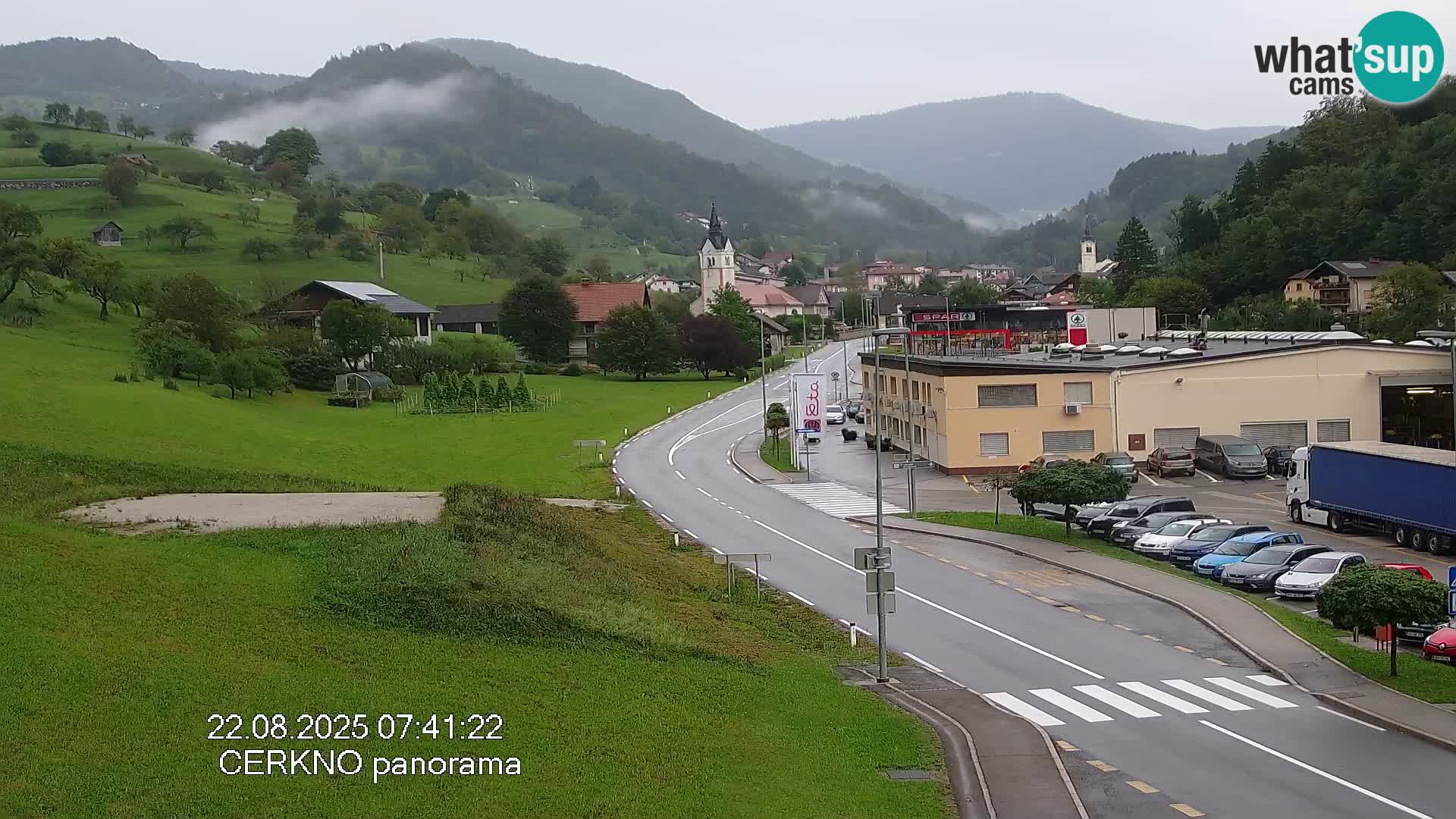Cerkno entrada a la ciudad Webcam en vivo
