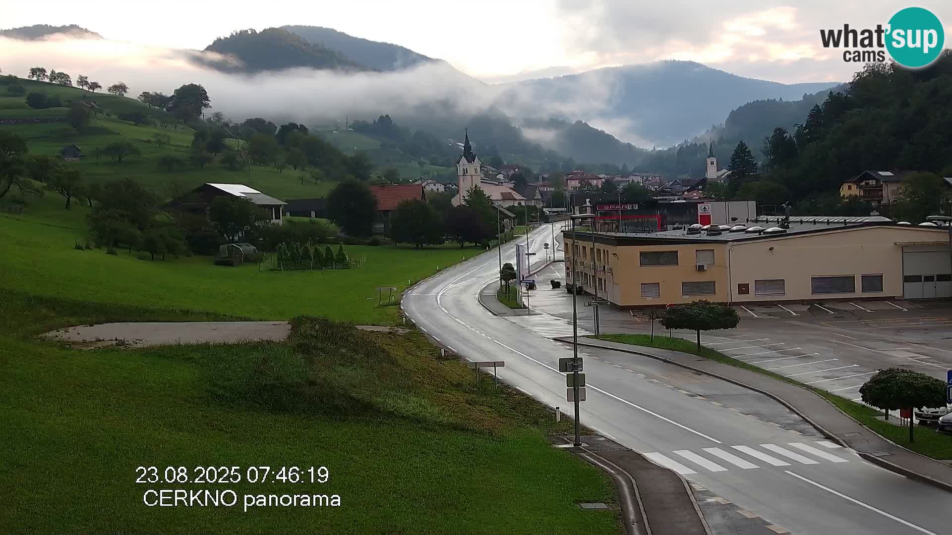 Webcam en direct – Entrée de la ville de Cerkno