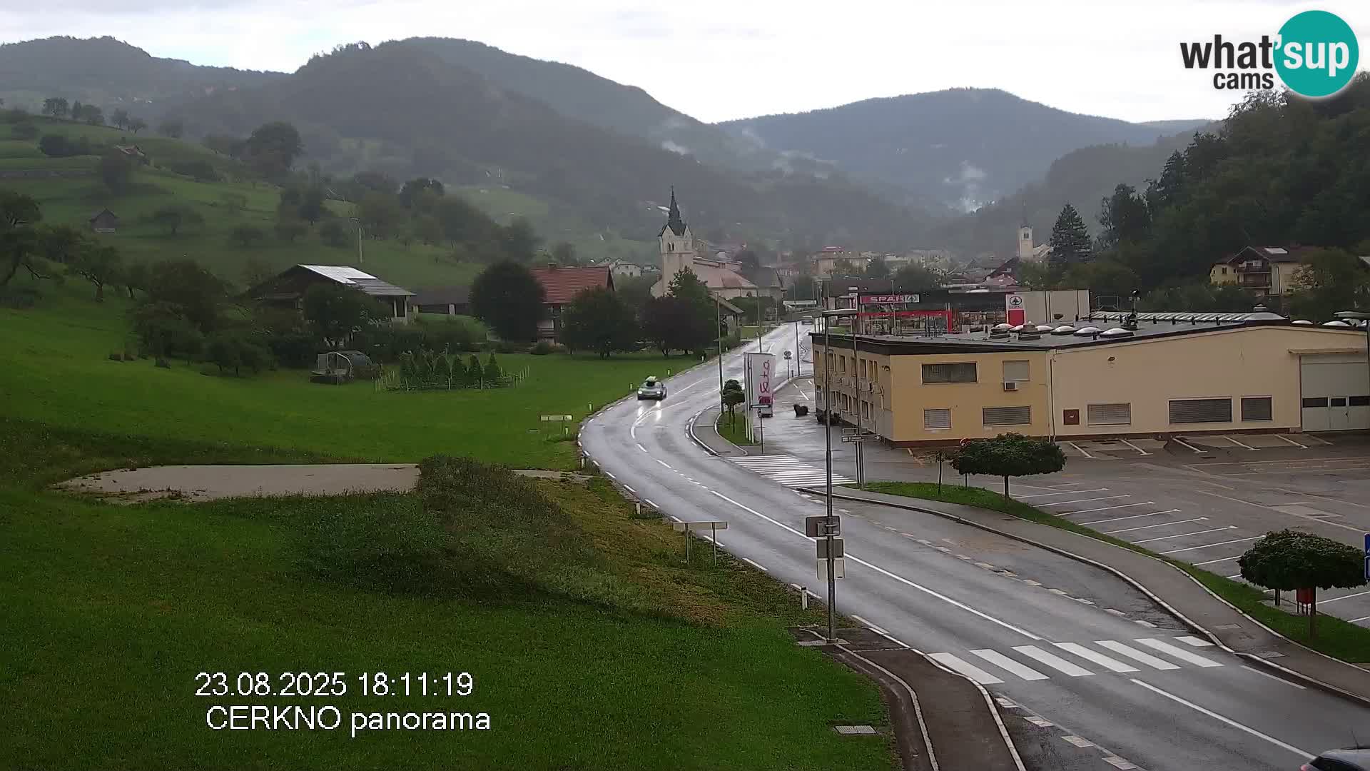 Cerkno entrada a la ciudad Webcam en vivo