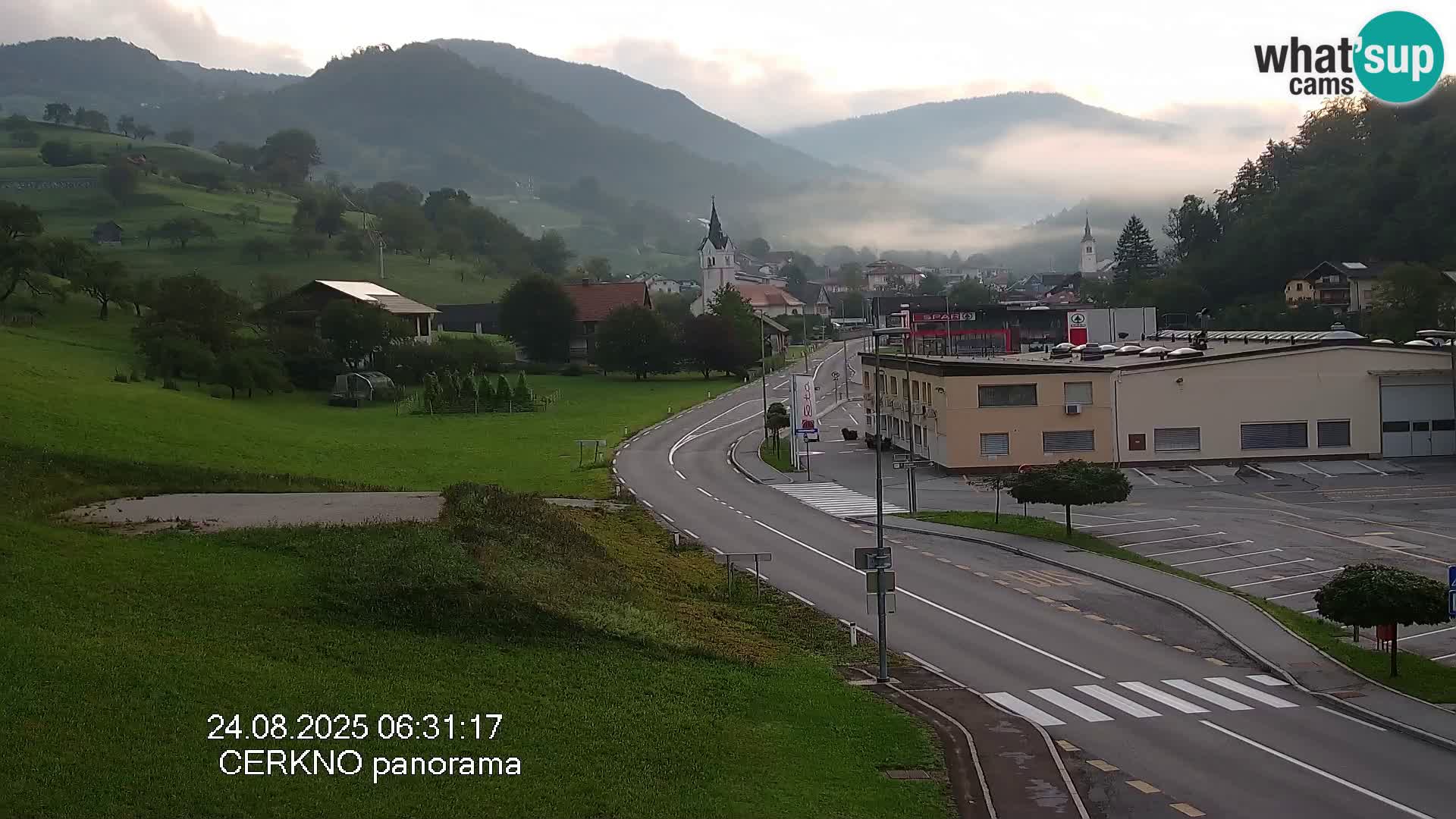 Cerkno entrada a la ciudad Webcam en vivo