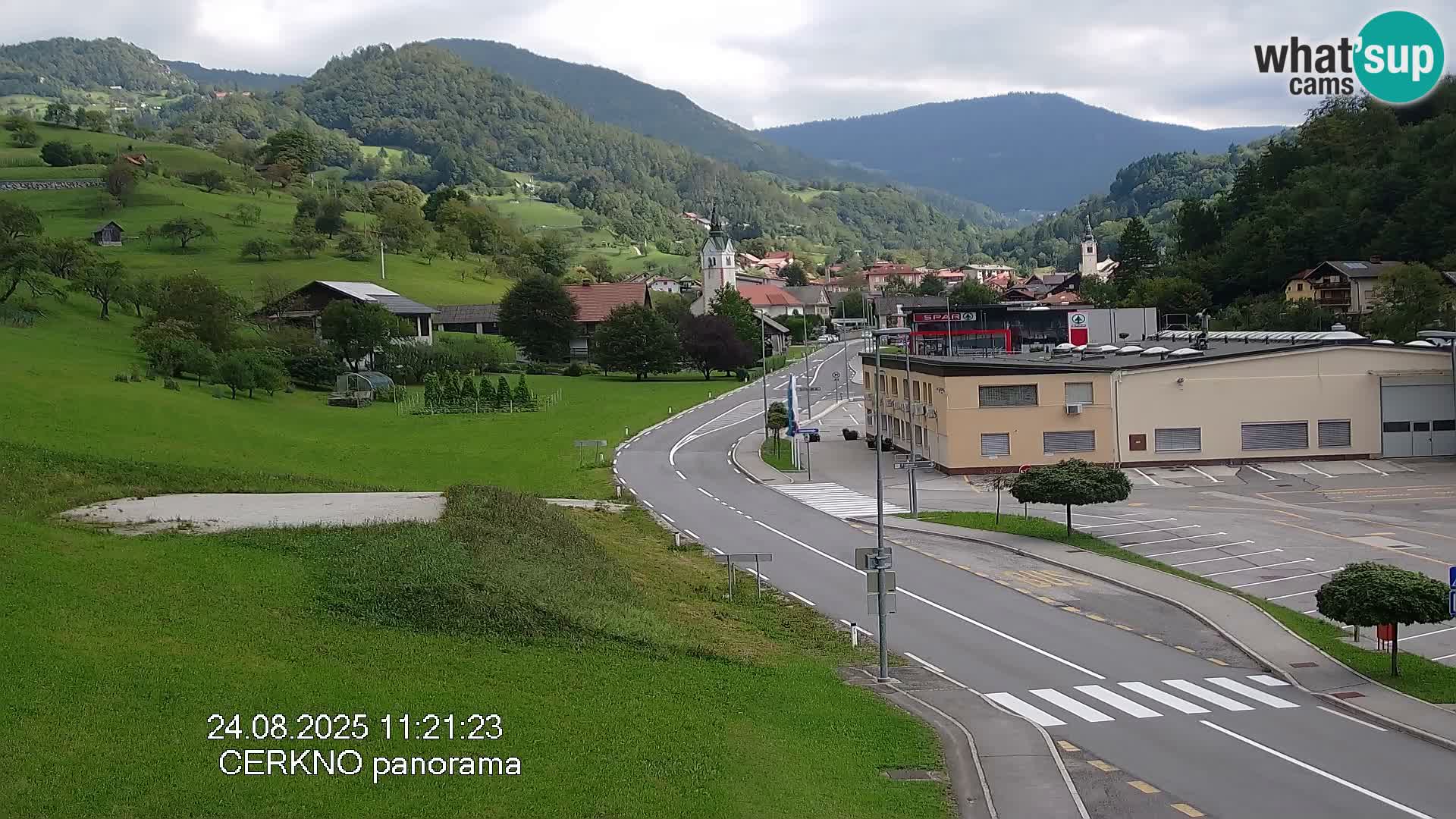 Cerkno entrada a la ciudad Webcam en vivo