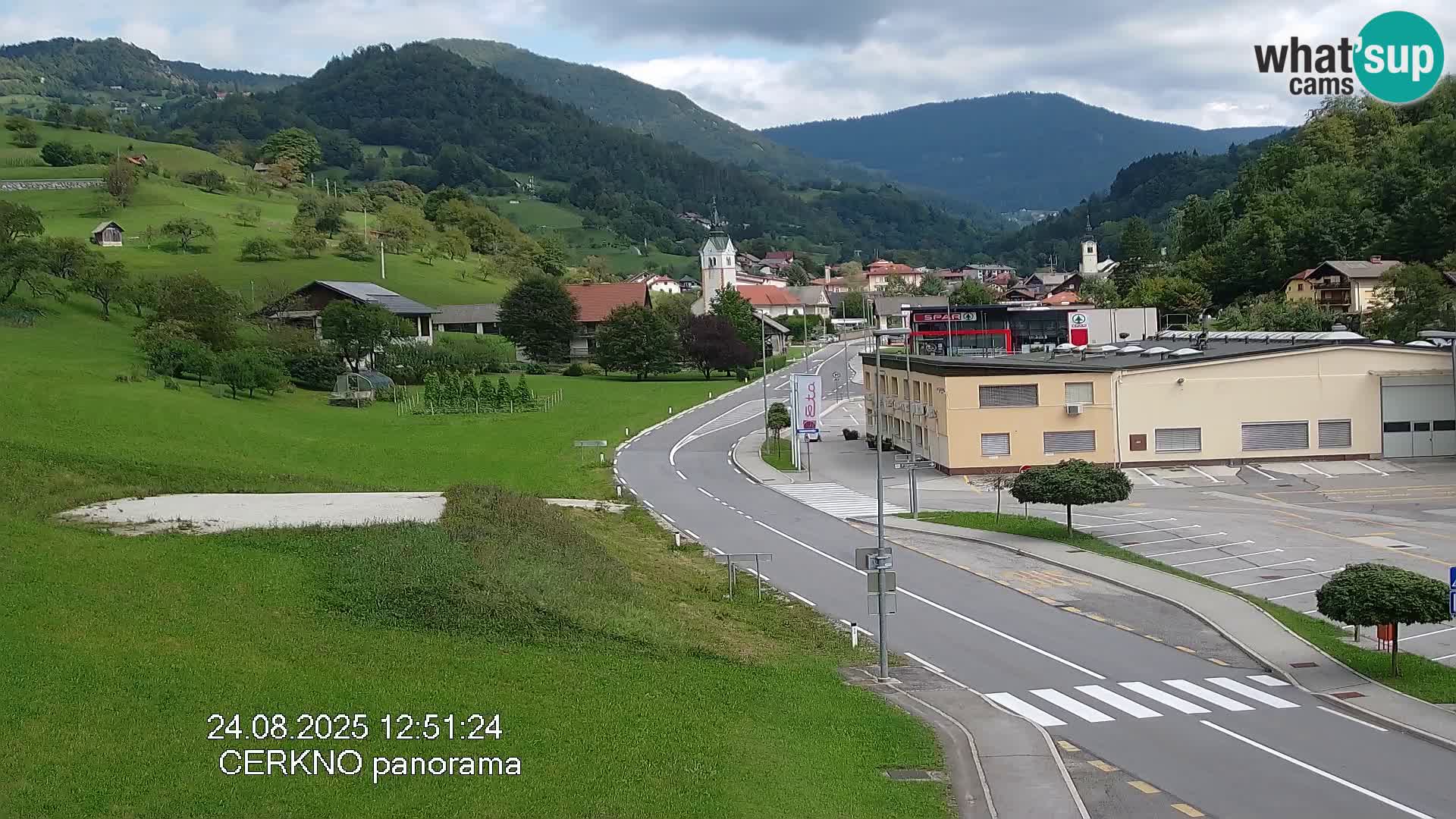 Cerkno entrada a la ciudad Webcam en vivo