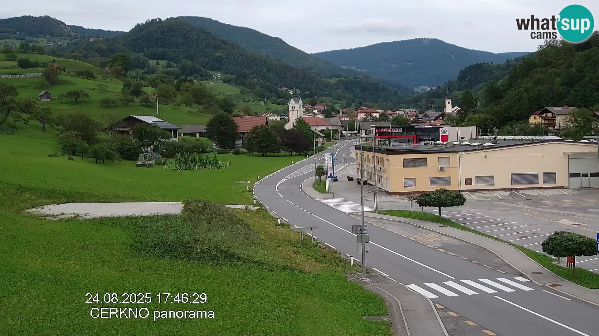 Cerkno entrada a la ciudad Webcam en vivo