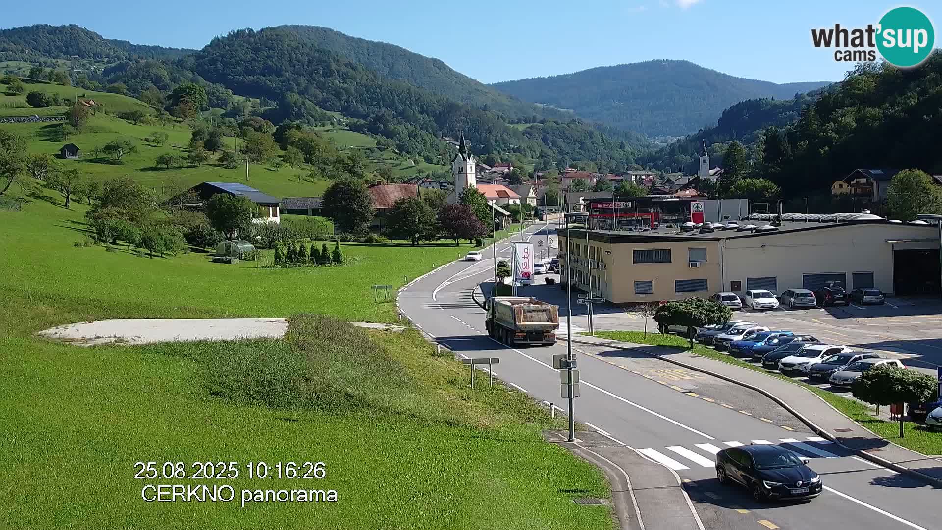 Webcam en direct – Entrée de la ville de Cerkno