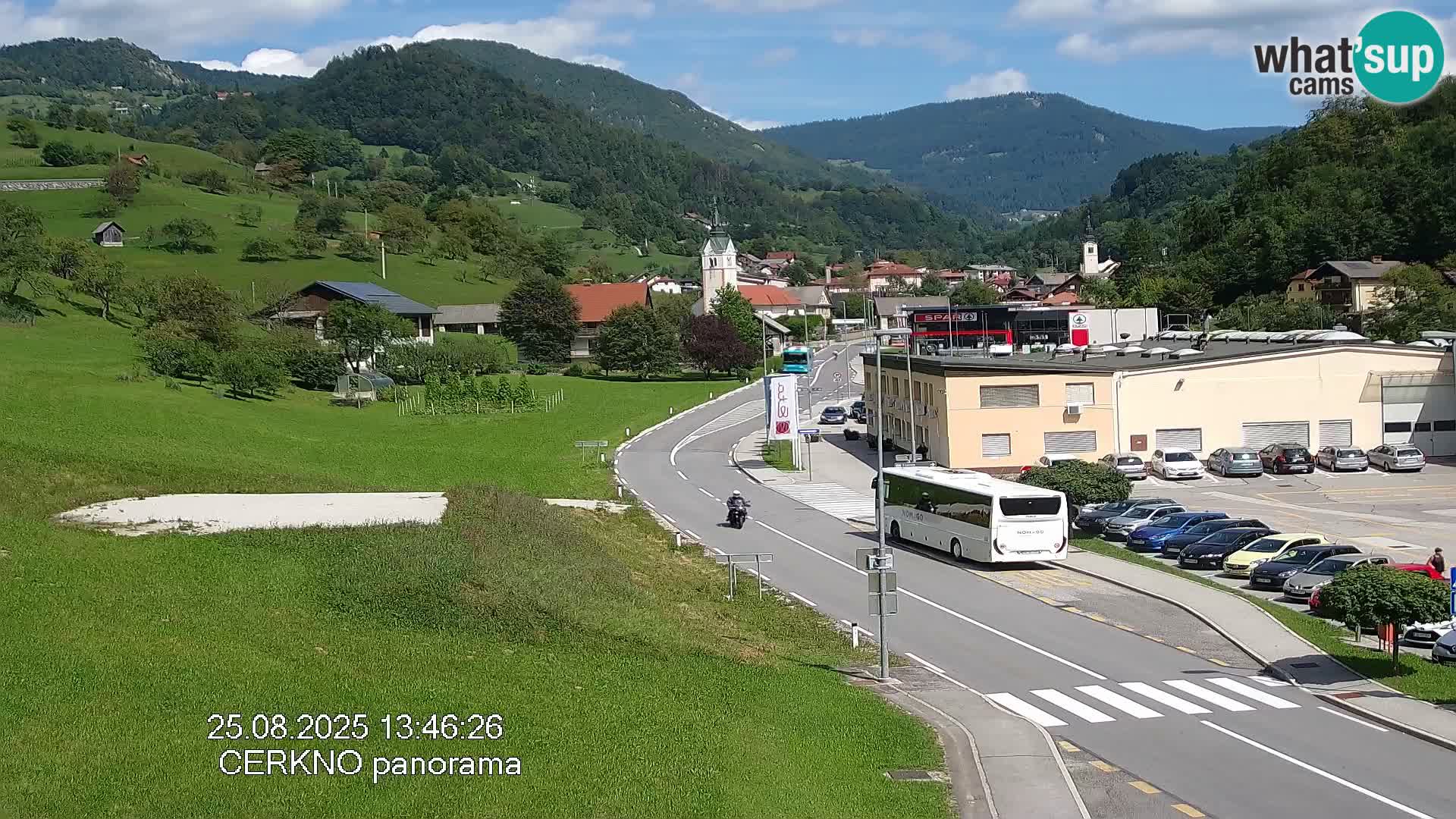Webcam en direct – Entrée de la ville de Cerkno