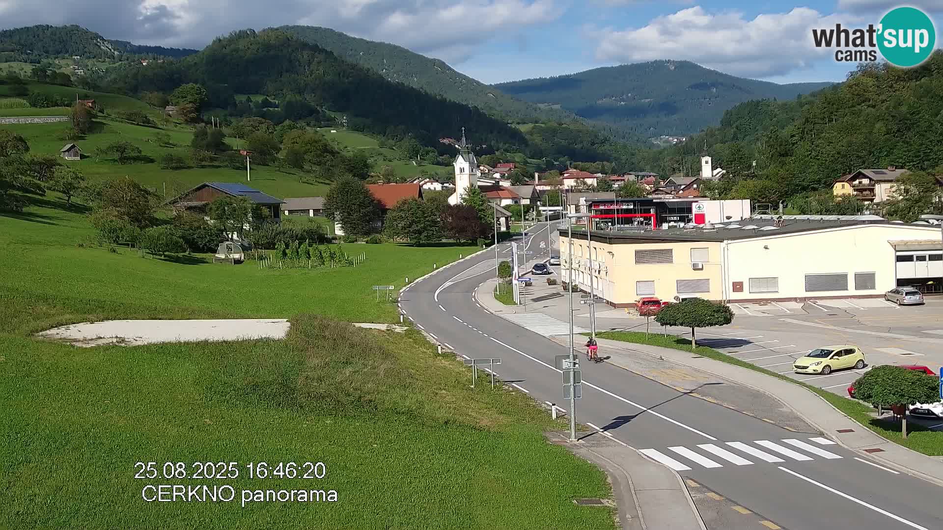 Webcam en direct – Entrée de la ville de Cerkno
