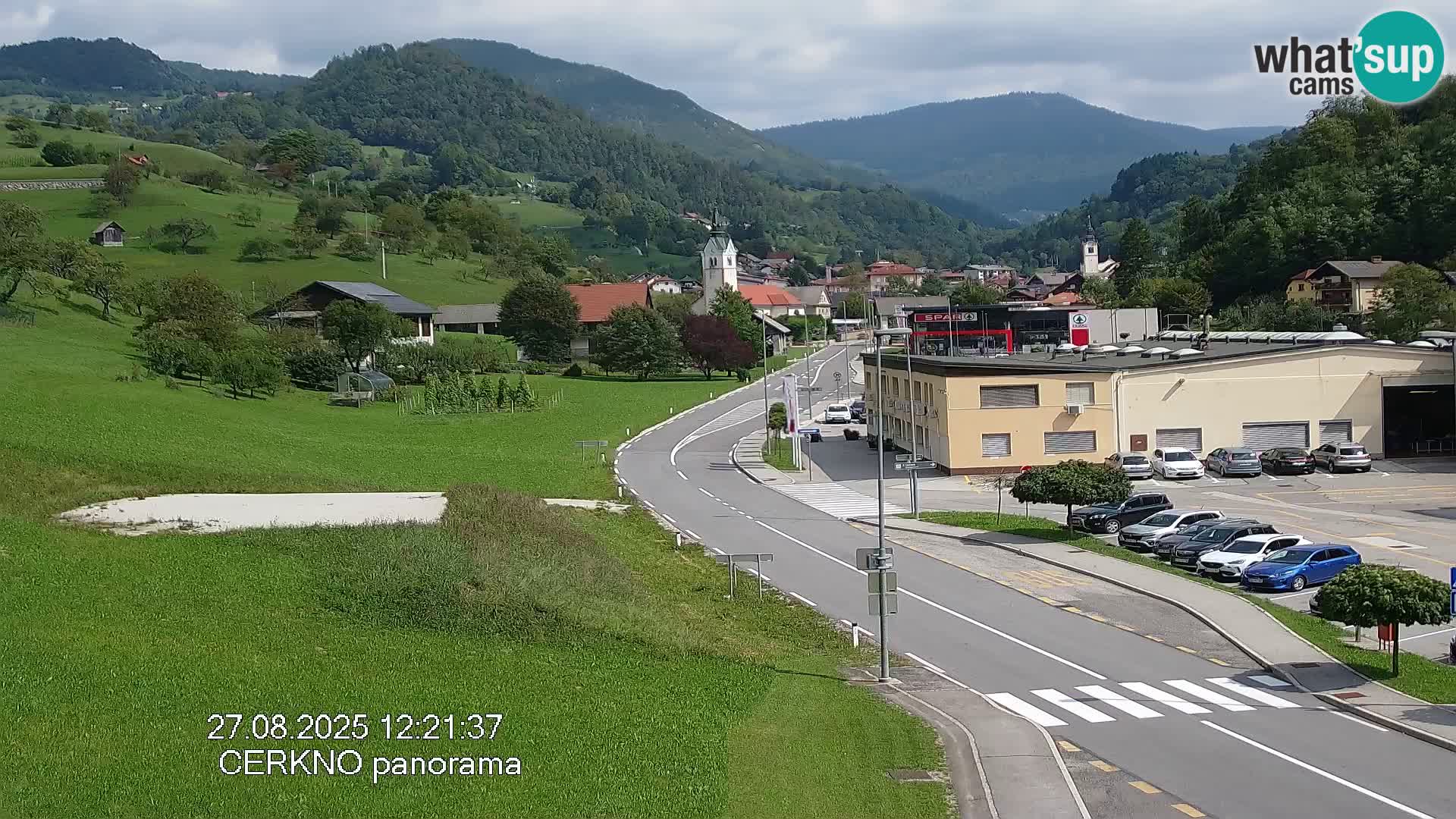 Webcam en direct – Entrée de la ville de Cerkno