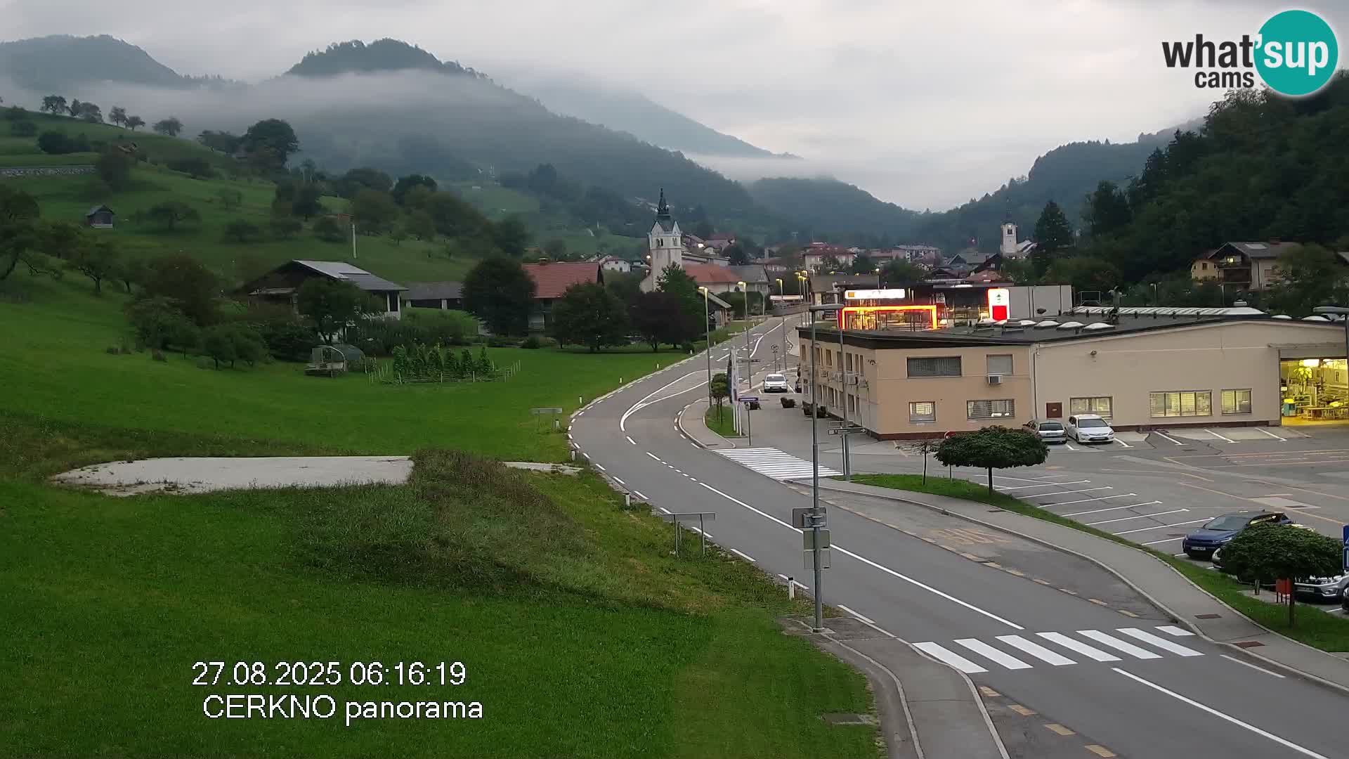 Cerkno entrada a la ciudad Webcam en vivo