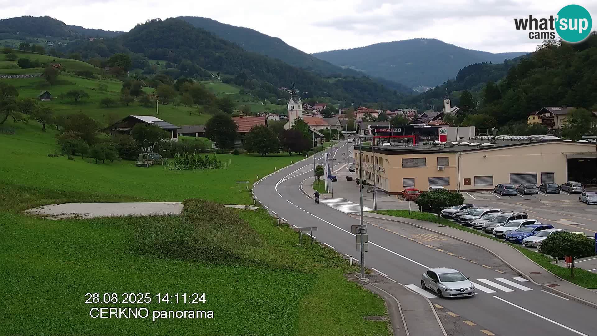 Webcam en direct – Entrée de la ville de Cerkno