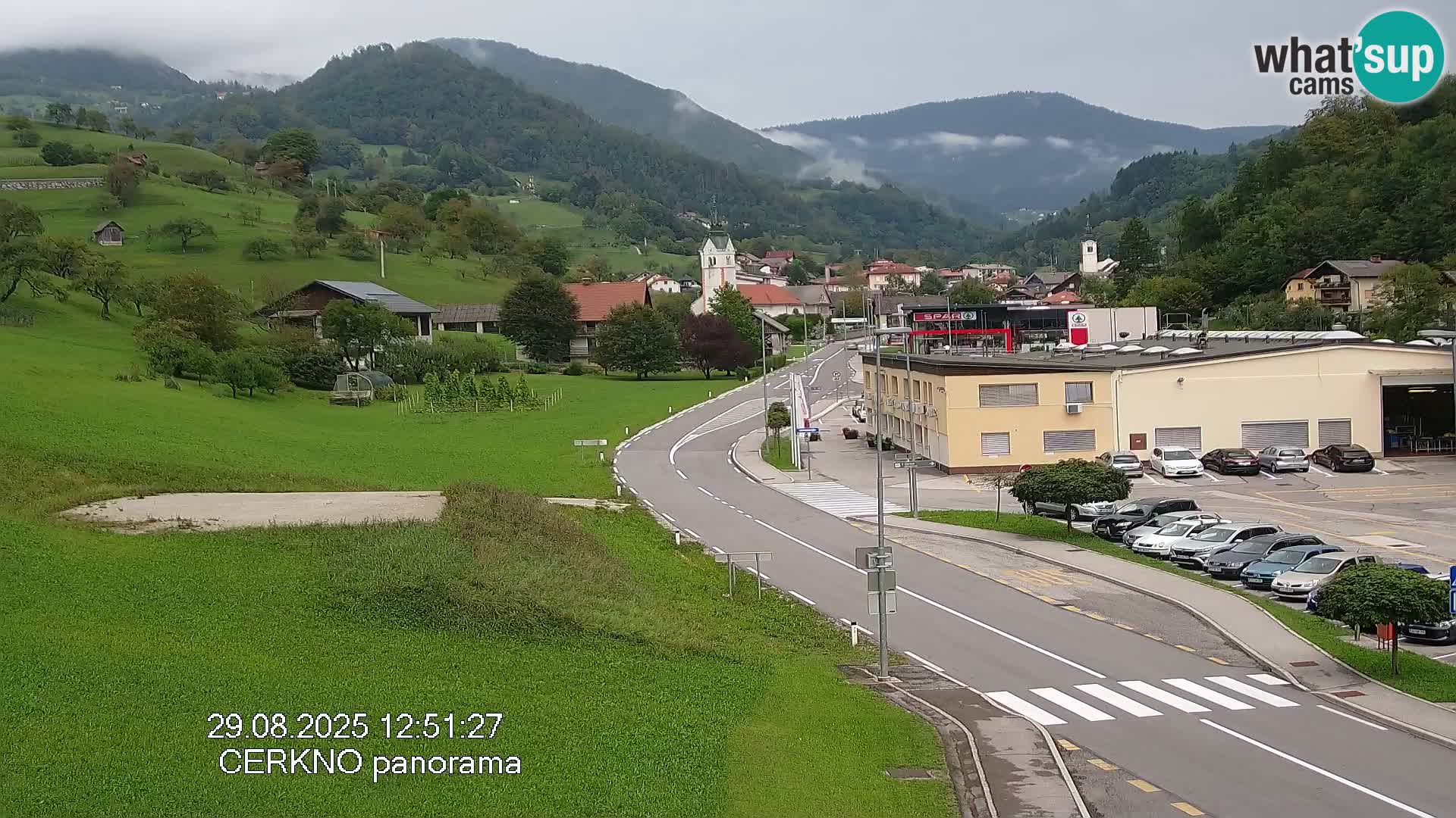 Webcam en direct – Entrée de la ville de Cerkno