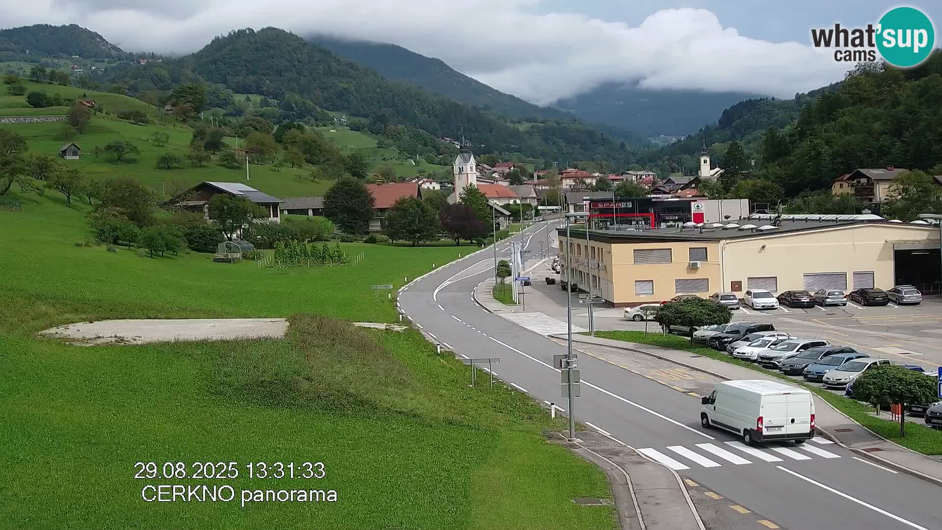 Cerkno entrada a la ciudad Webcam en vivo