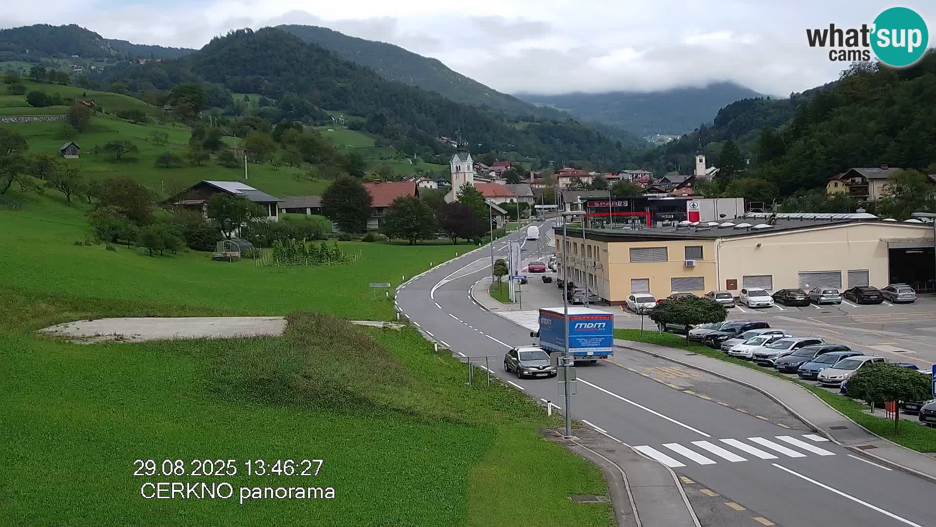Cerkno entrada a la ciudad Webcam en vivo
