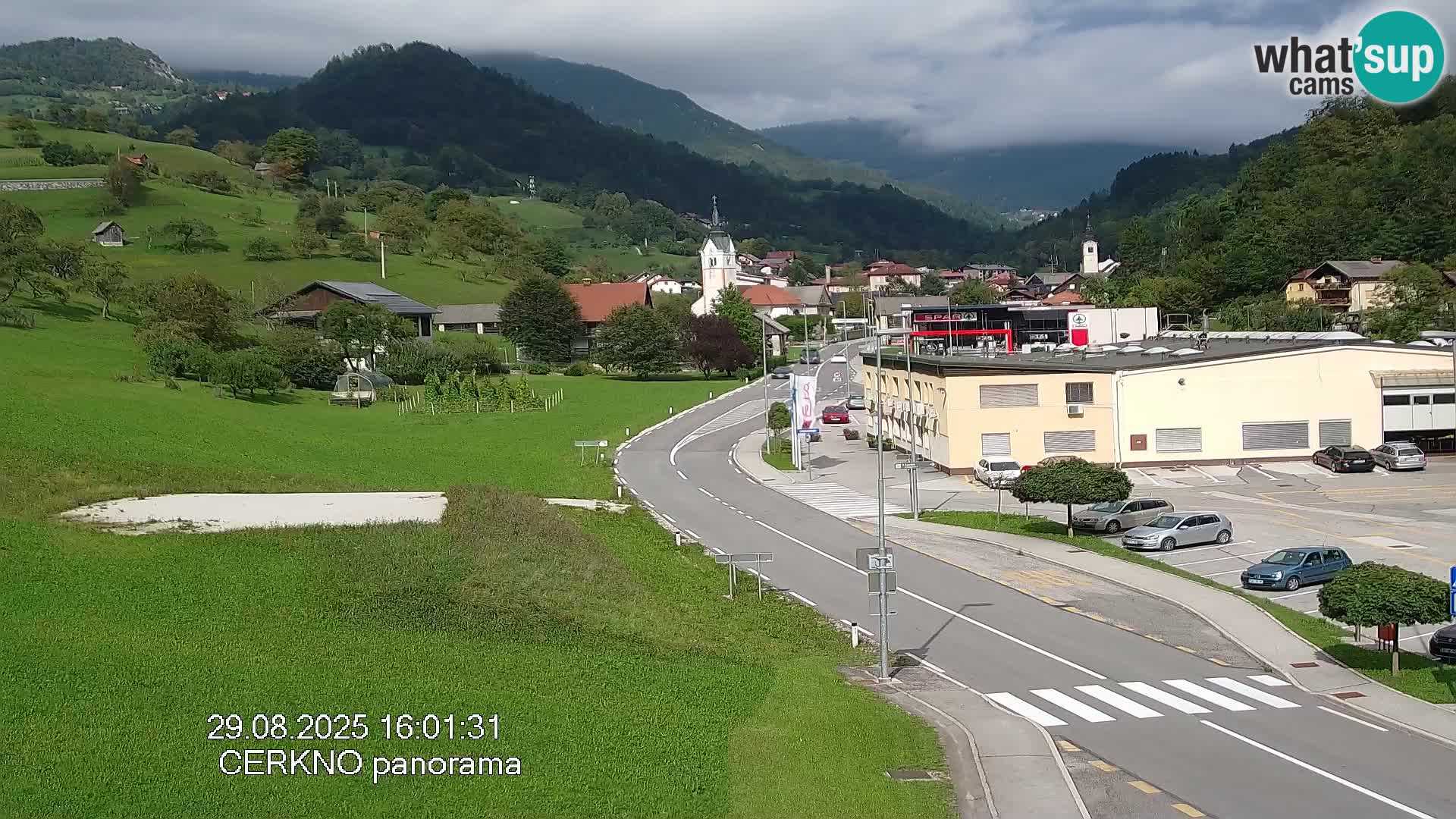 Webcam en direct – Entrée de la ville de Cerkno