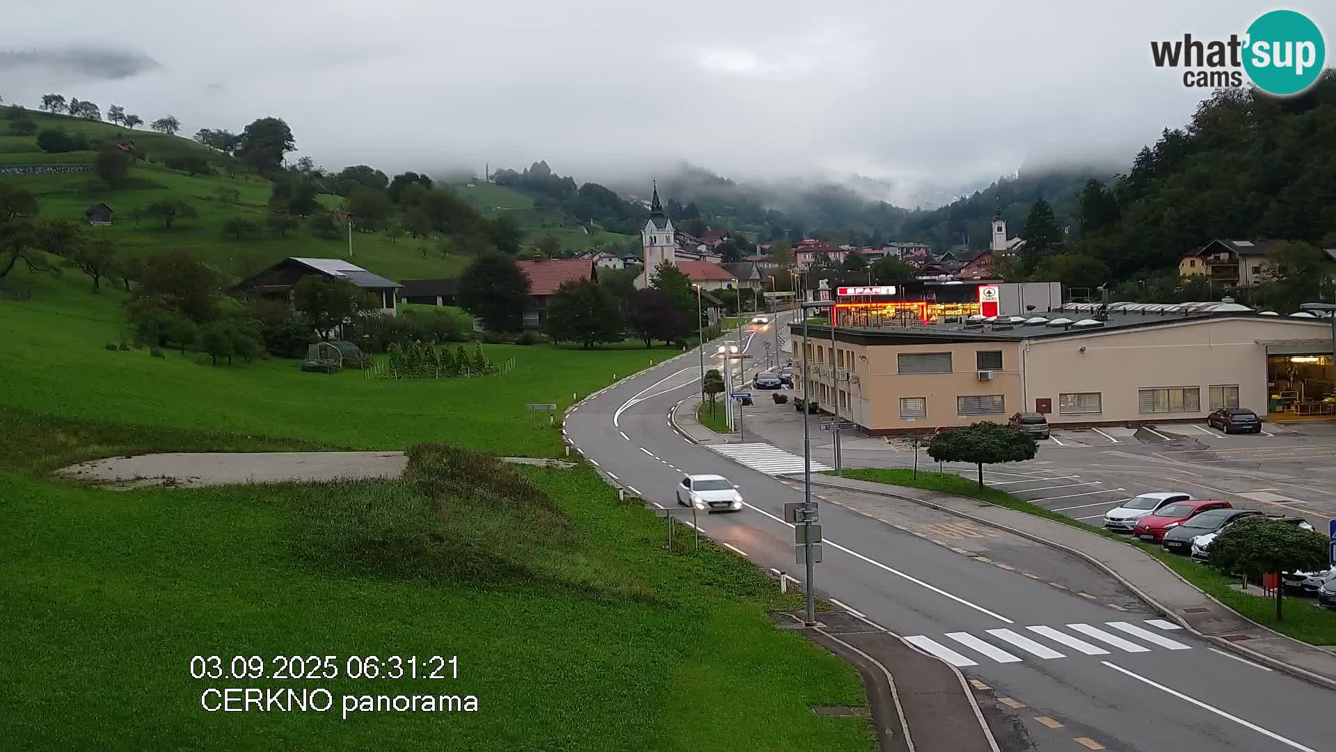 Cerkno entrada a la ciudad Webcam en vivo