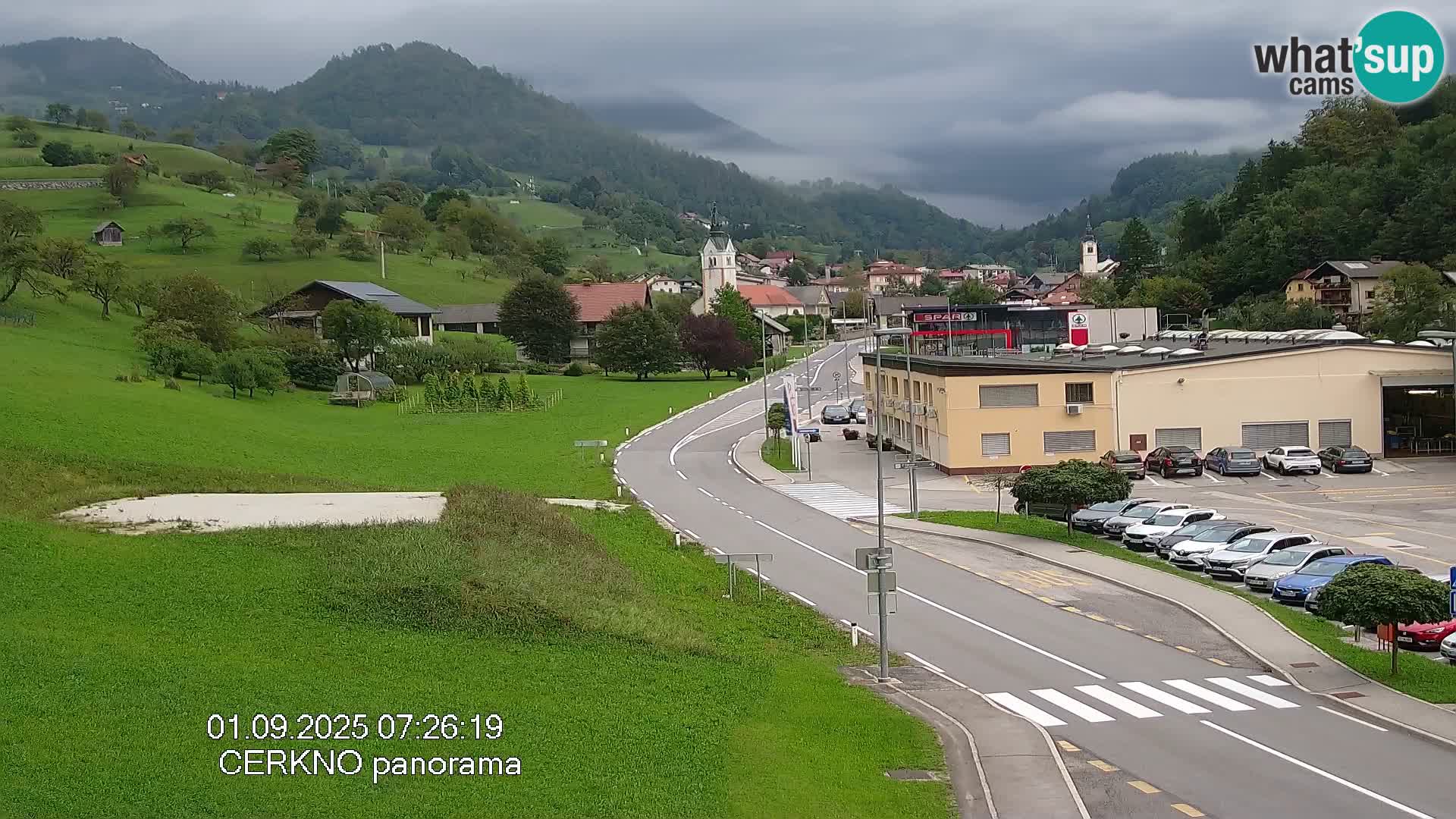 Webcam en direct – Entrée de la ville de Cerkno