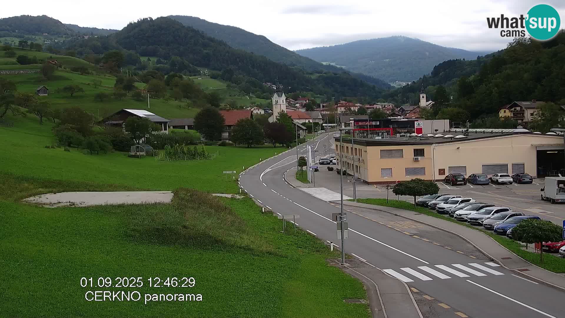 Cerkno entrada a la ciudad Webcam en vivo