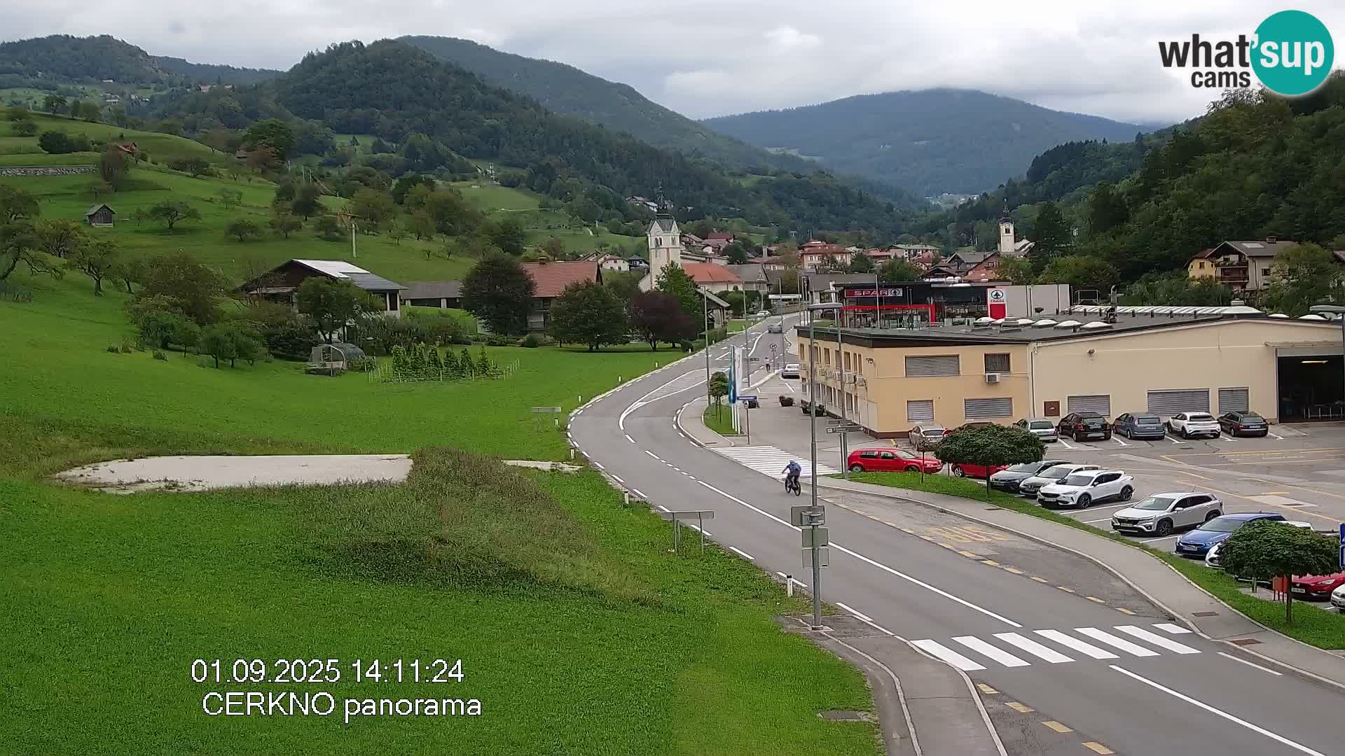 Webcam en direct – Entrée de la ville de Cerkno