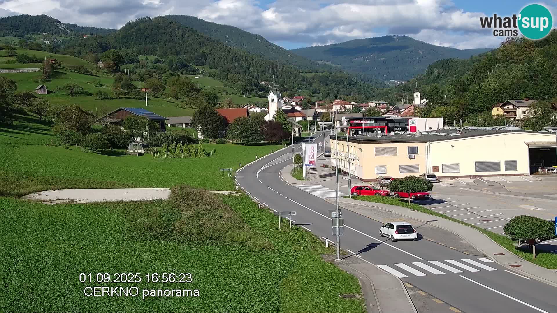 Cerkno entrada a la ciudad Webcam en vivo