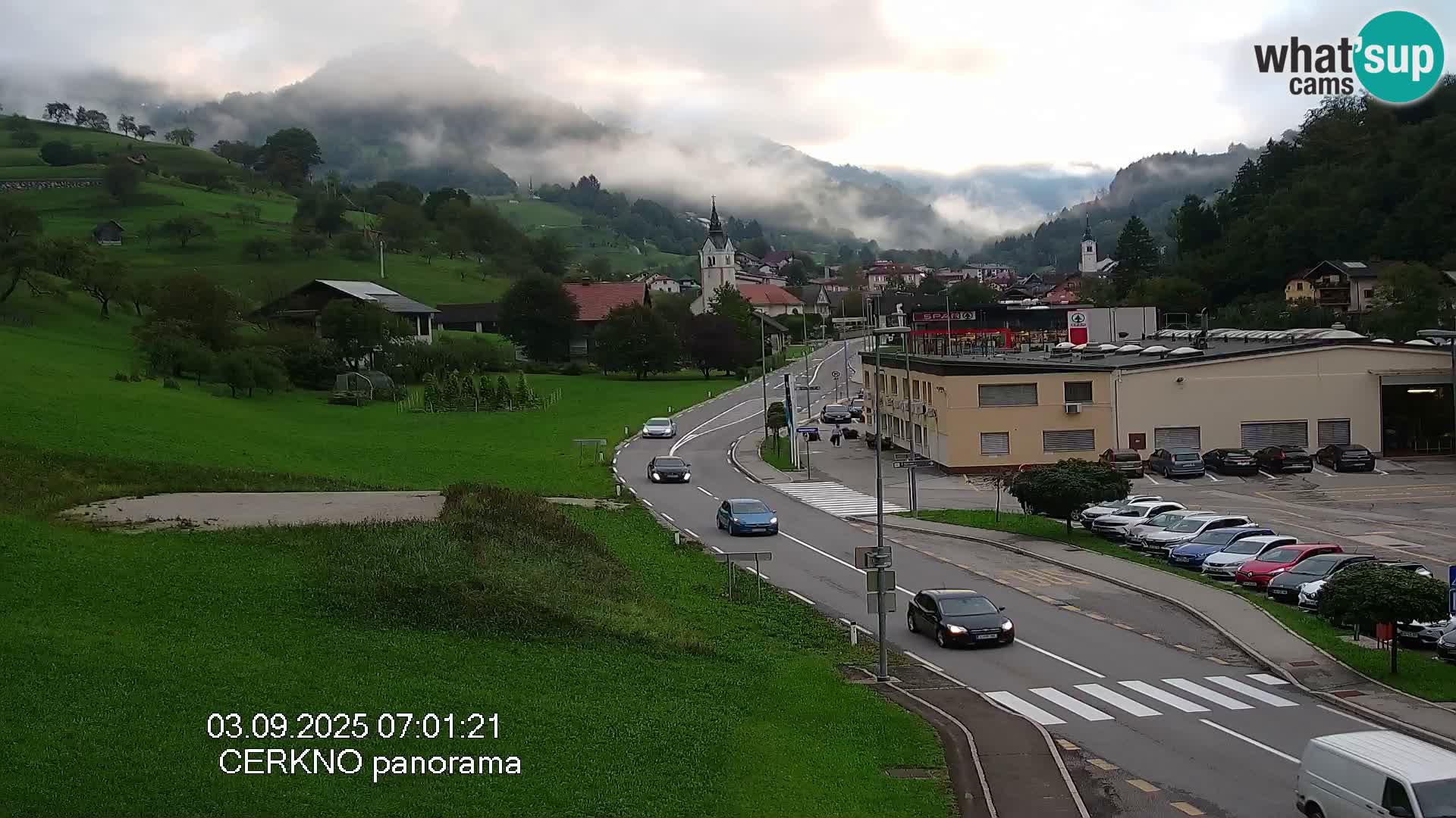 Cerkno entrada a la ciudad Webcam en vivo