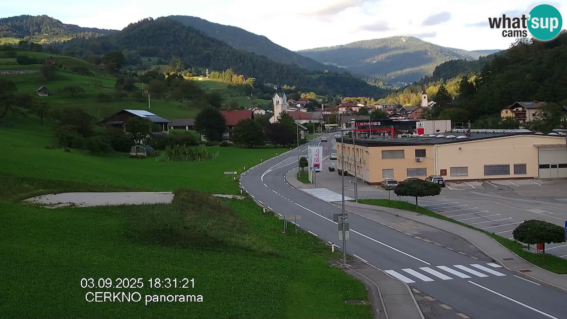 Cerkno entrada a la ciudad Webcam en vivo