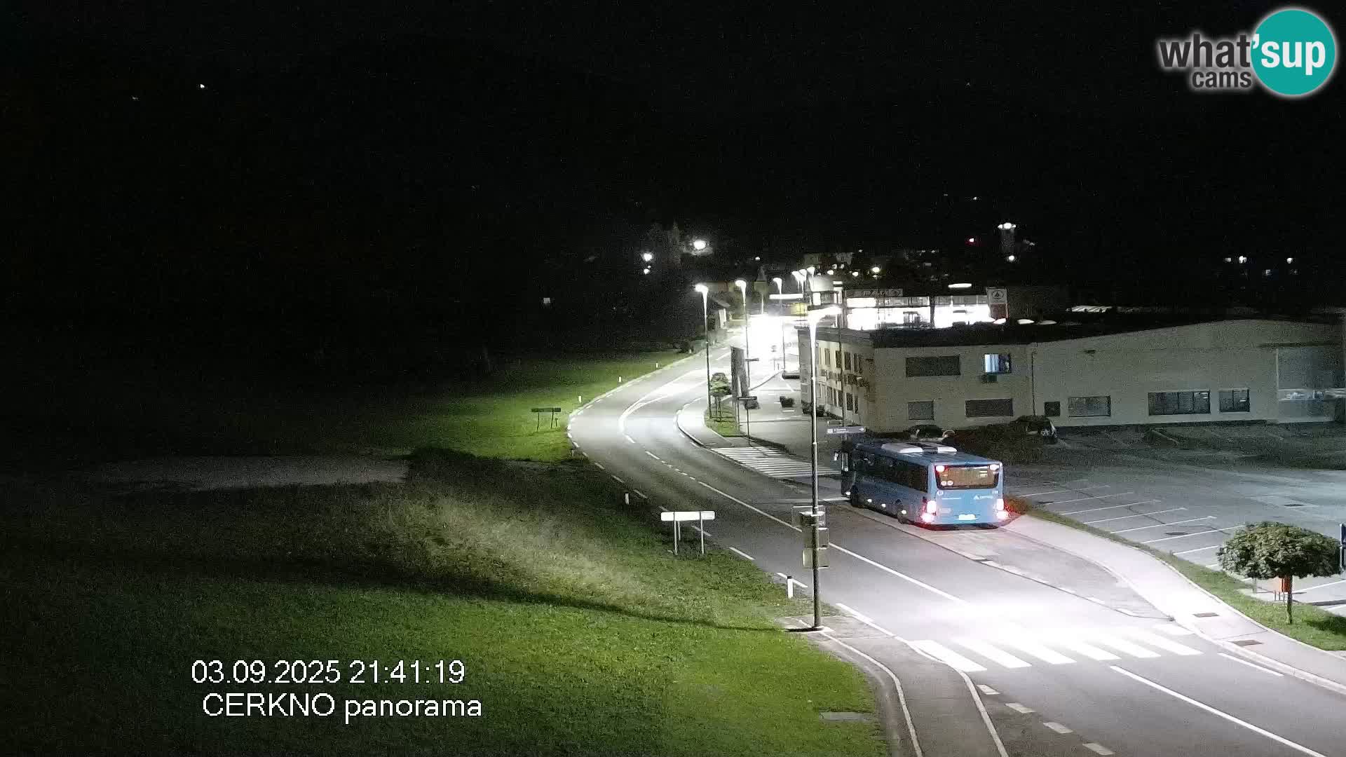Webcam en direct – Entrée de la ville de Cerkno