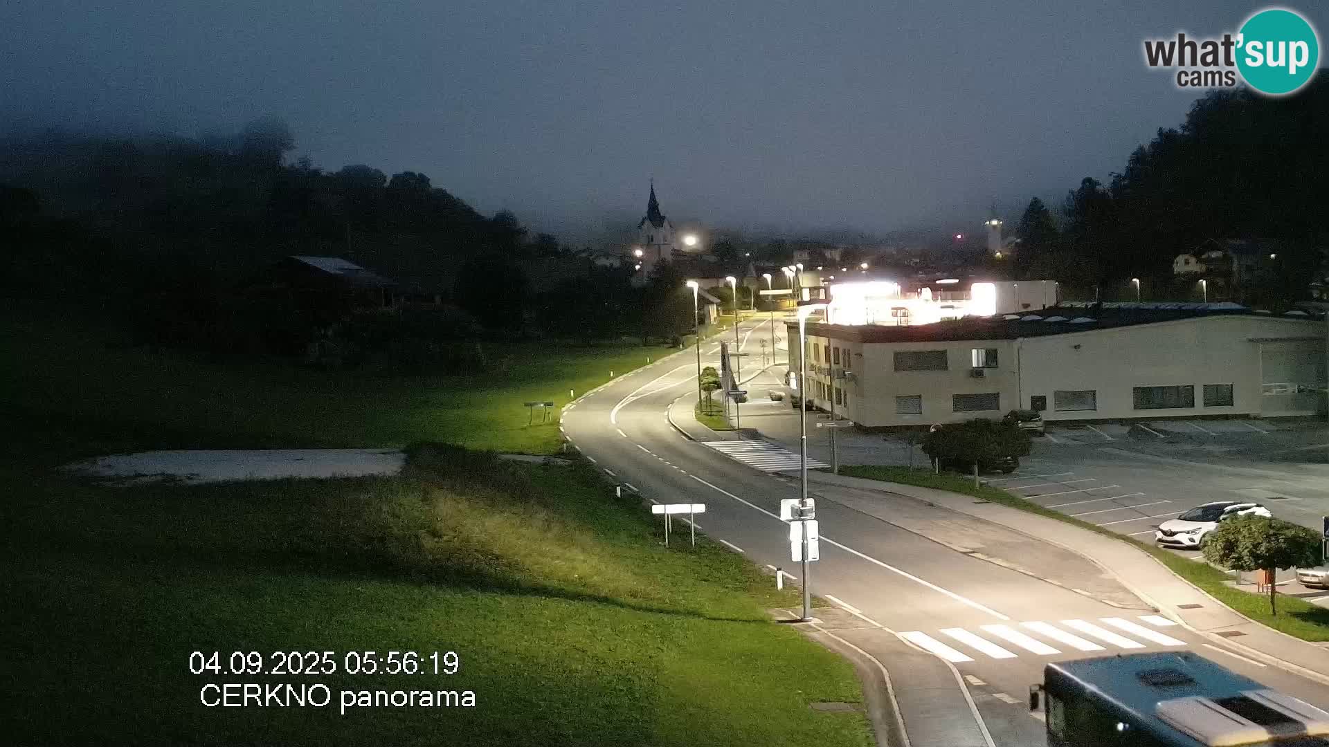 Webcam en direct – Entrée de la ville de Cerkno