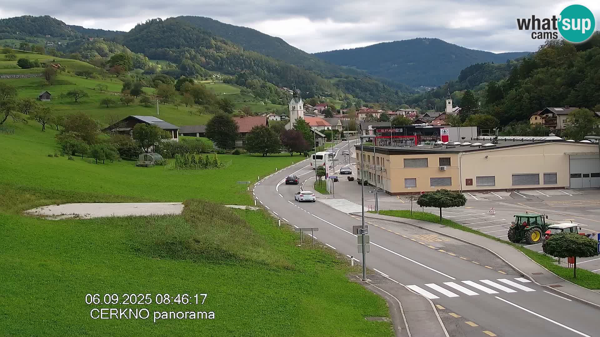 Cerkno entrada a la ciudad Webcam en vivo