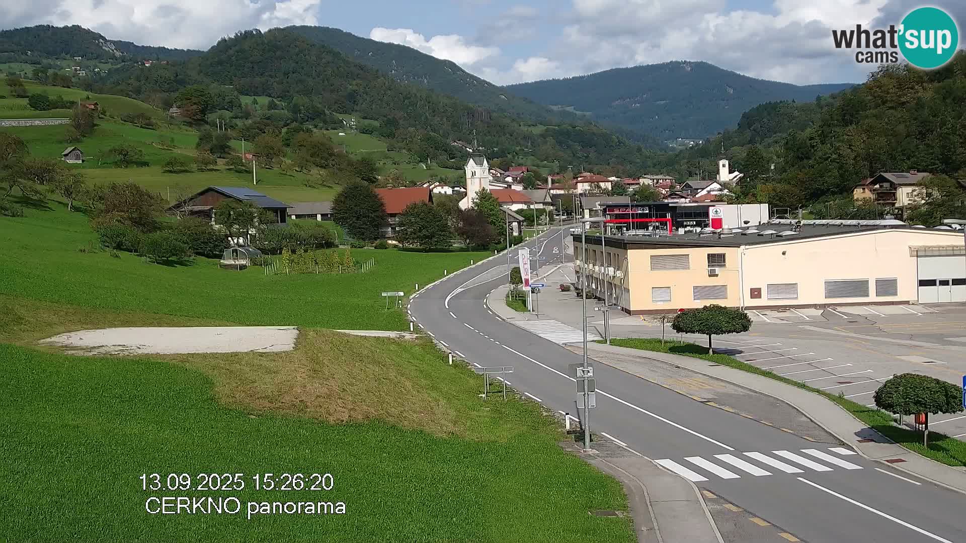 Cerkno entrada a la ciudad Webcam en vivo