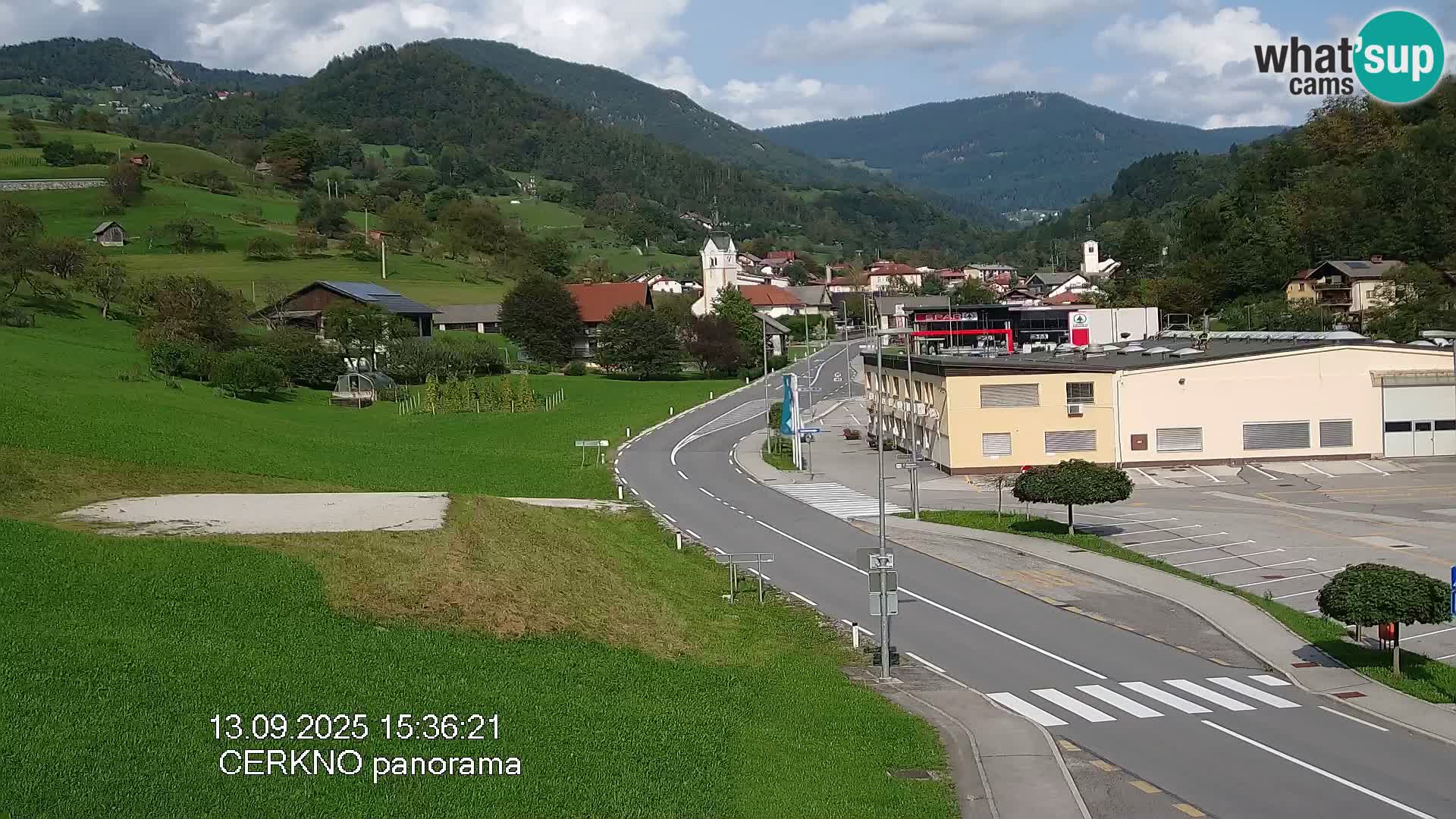 Cerkno entrada a la ciudad Webcam en vivo