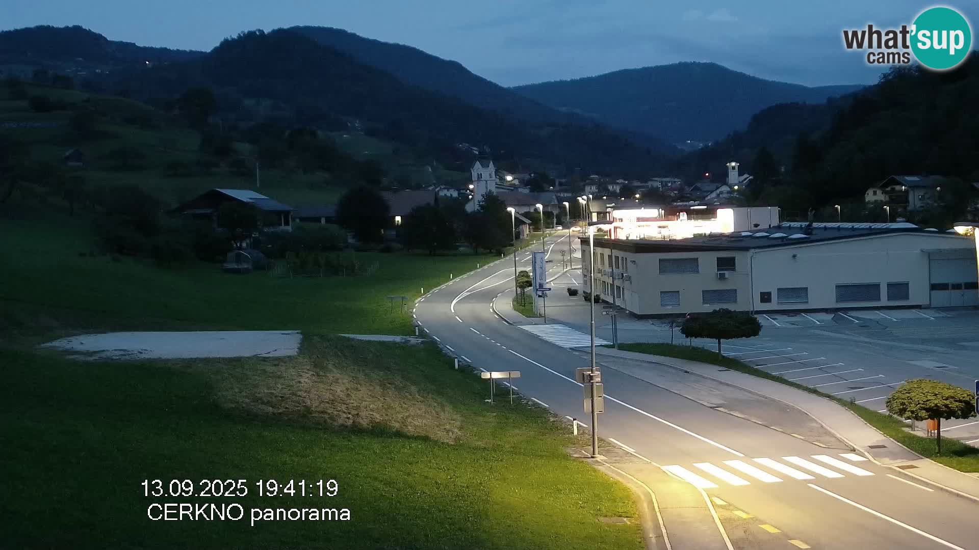 Cerkno entrada a la ciudad Webcam en vivo