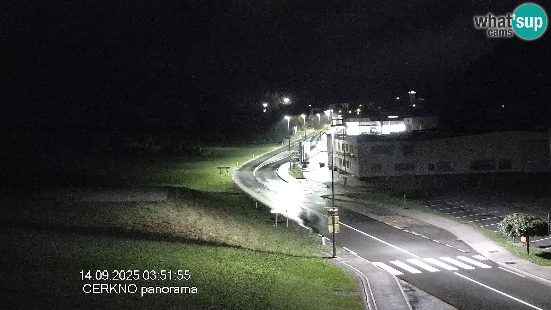Webcam en direct – Entrée de la ville de Cerkno
